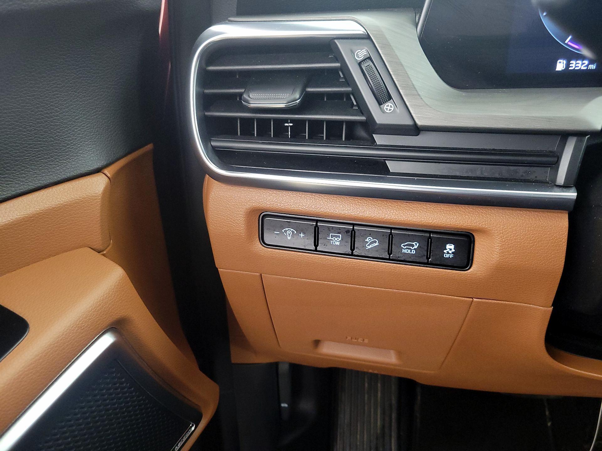 Thumbnail: 2023 Kia Telluride - 13