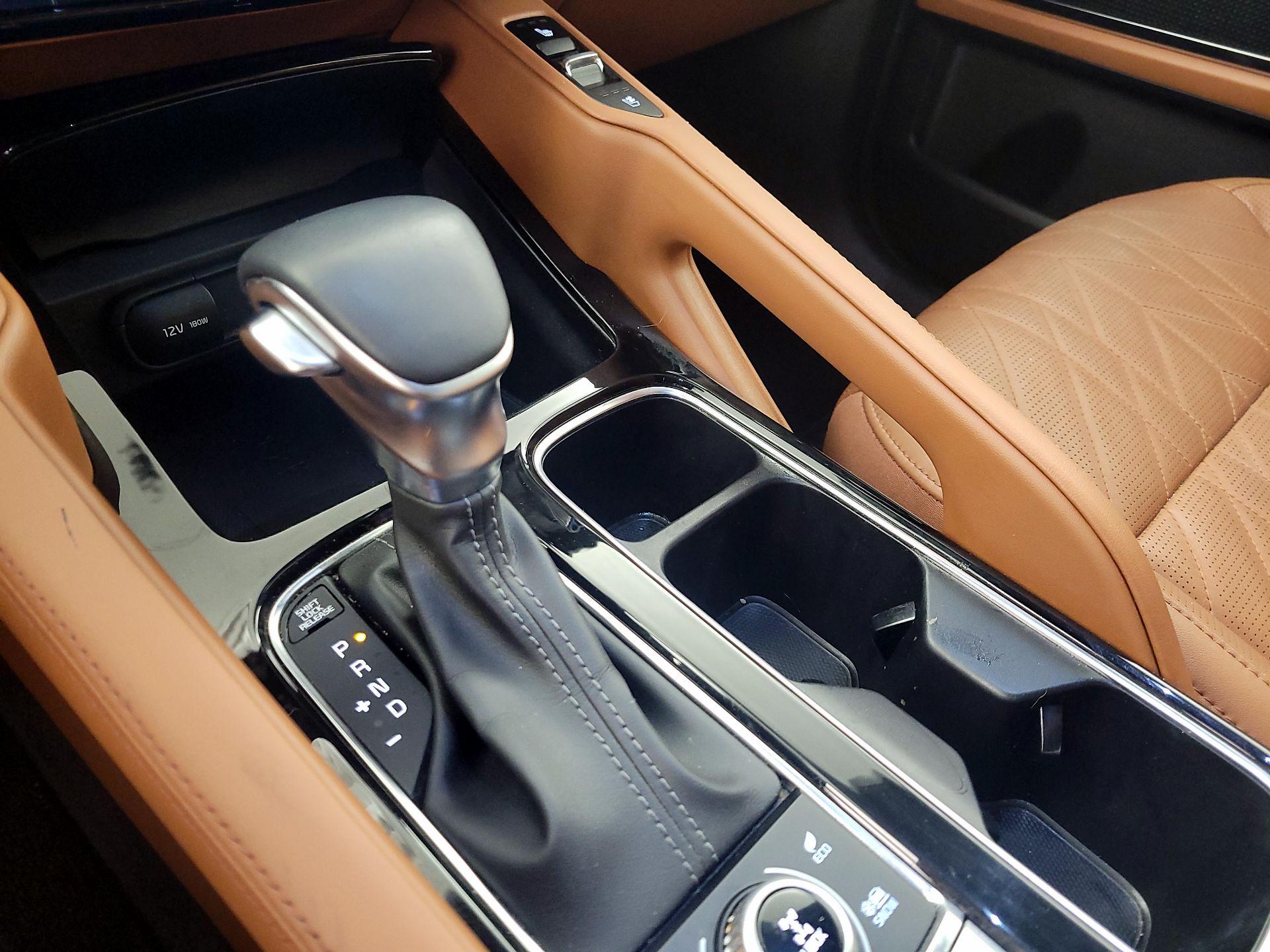 Thumbnail: 2023 Kia Telluride - 18