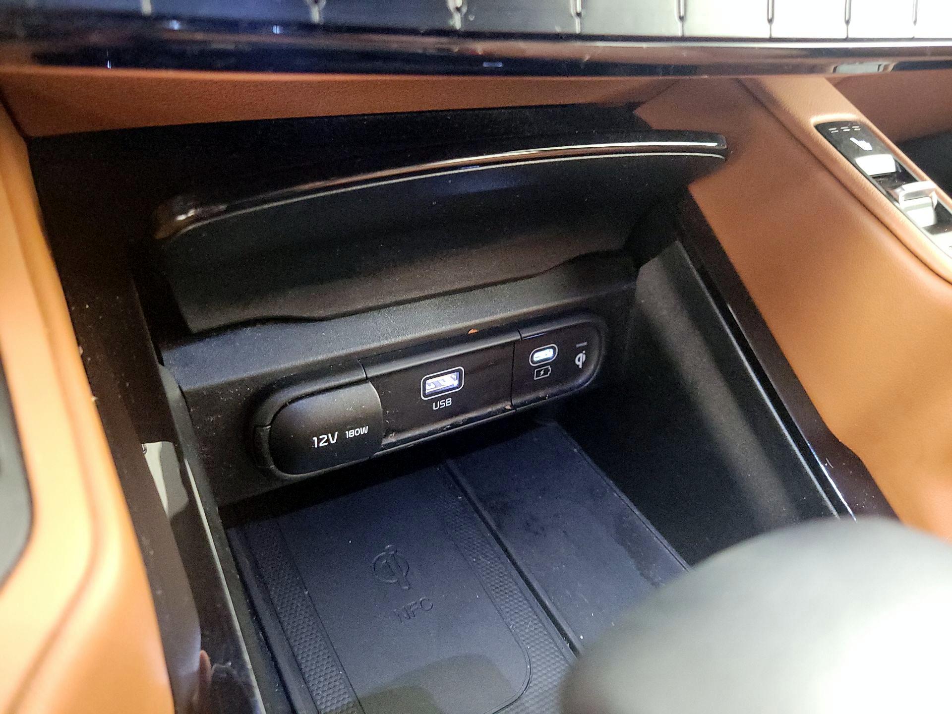 Thumbnail: 2023 Kia Telluride - 19