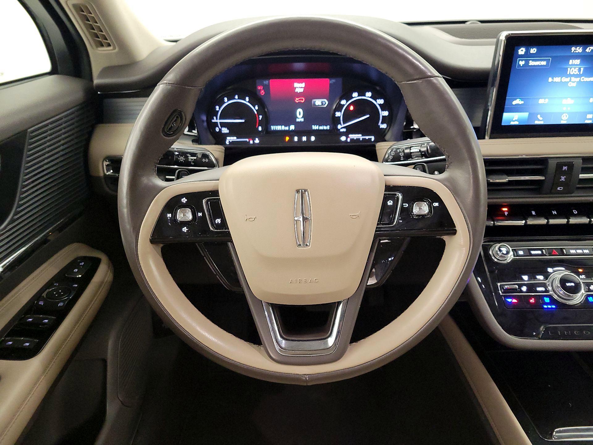 Thumbnail: 2021 Lincoln Corsair - 10