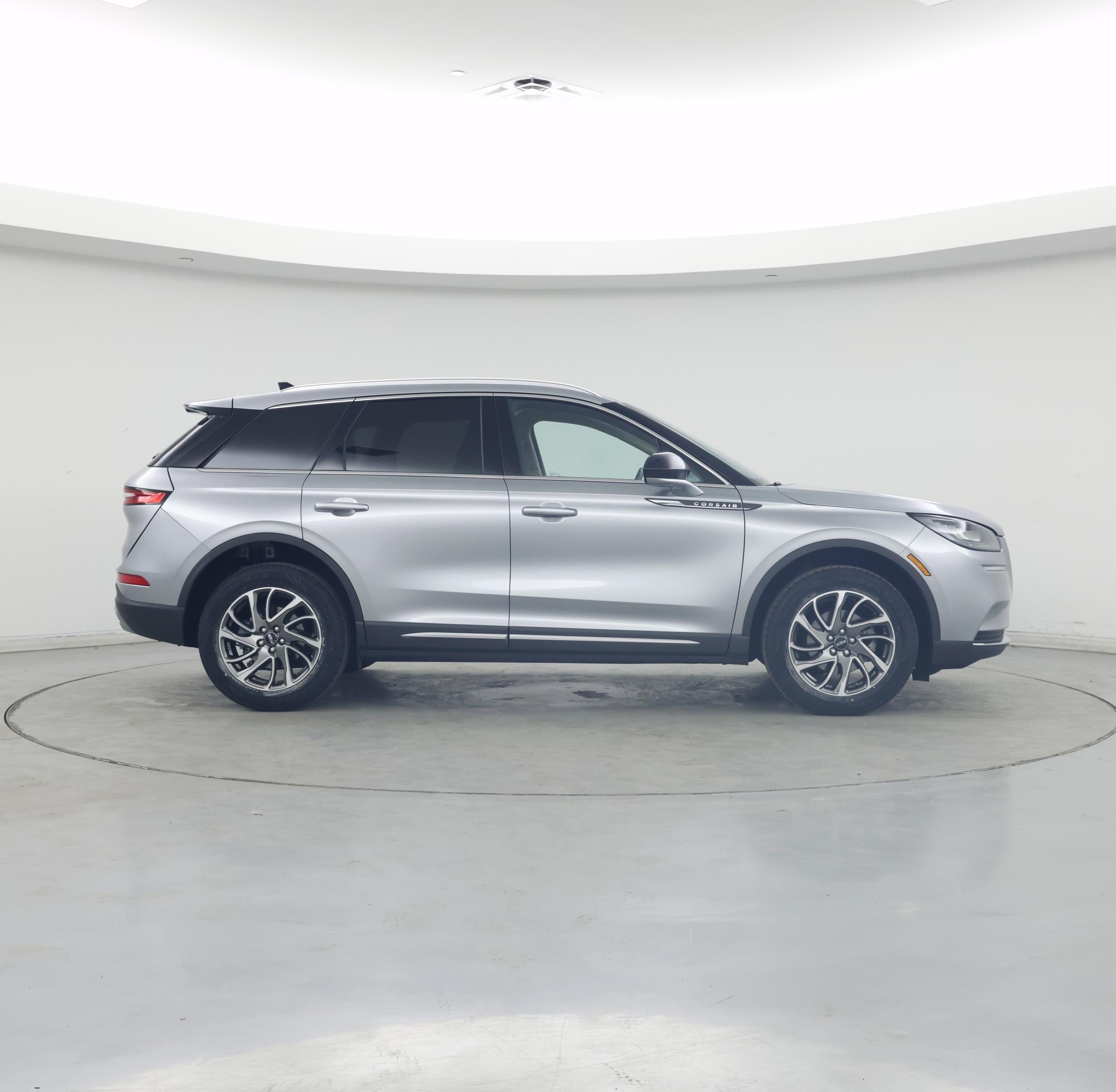 Thumbnail: 2021 Lincoln Corsair - 7