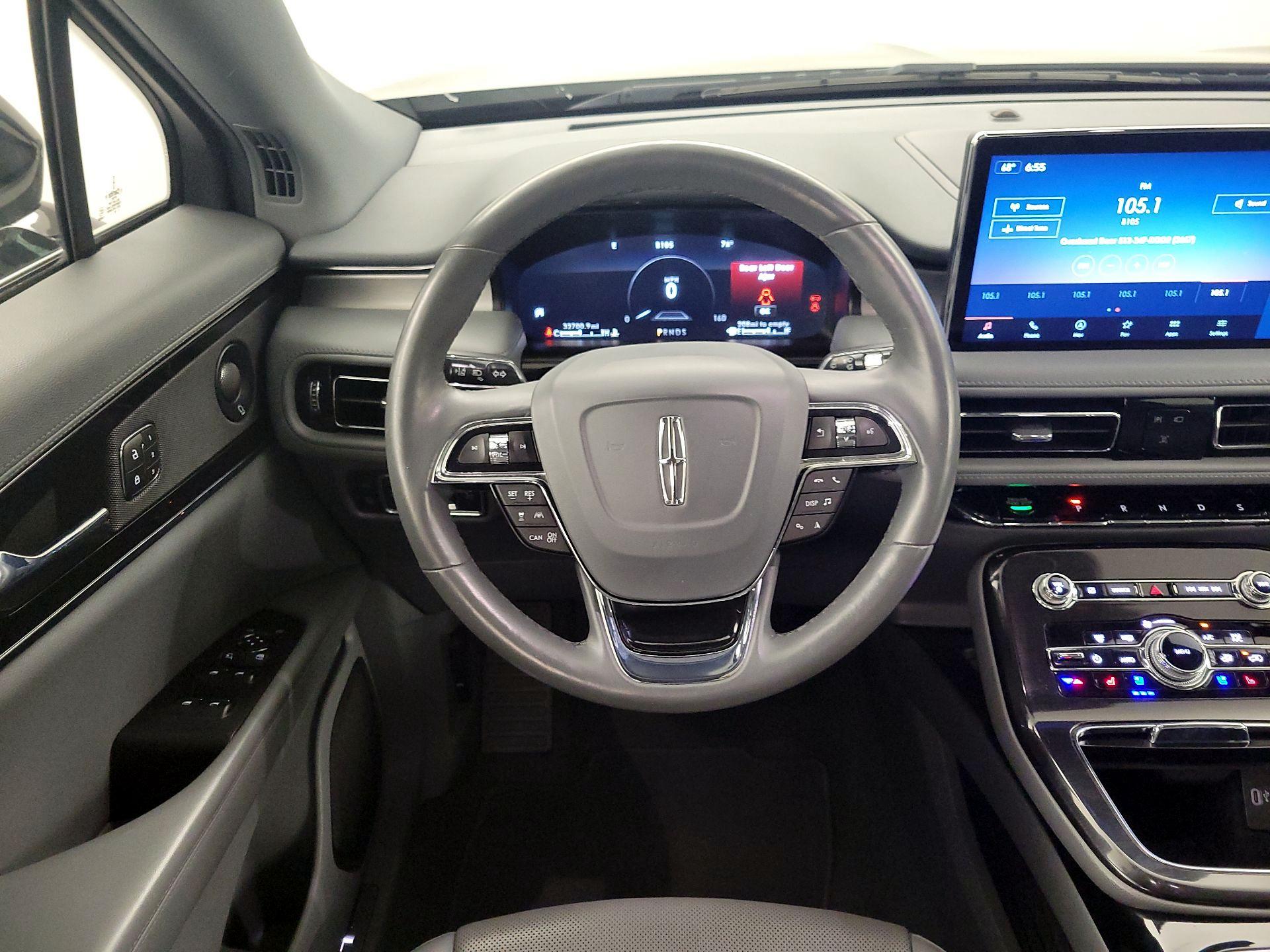 Thumbnail: 2022 Lincoln Nautilus - 10