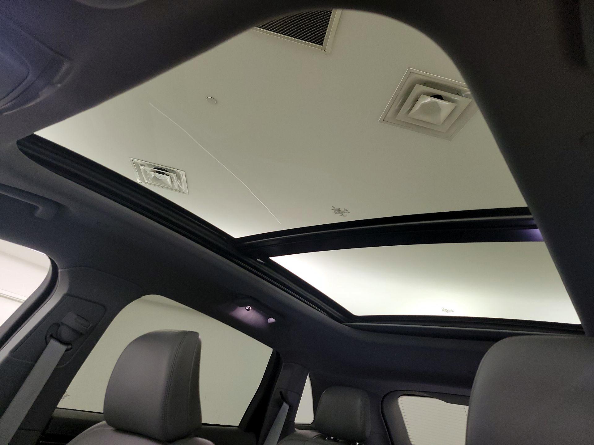 Thumbnail: 2022 Lincoln Nautilus - 20