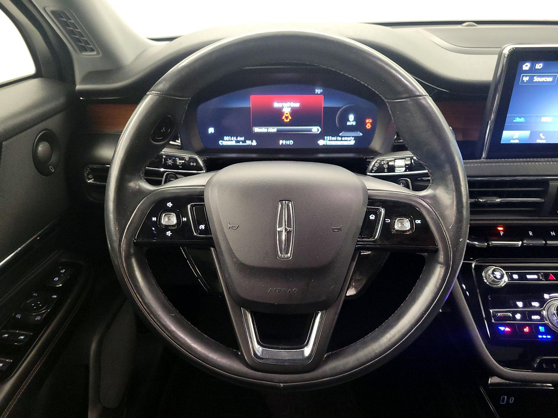 Thumbnail: 2021 Lincoln Corsair - 10