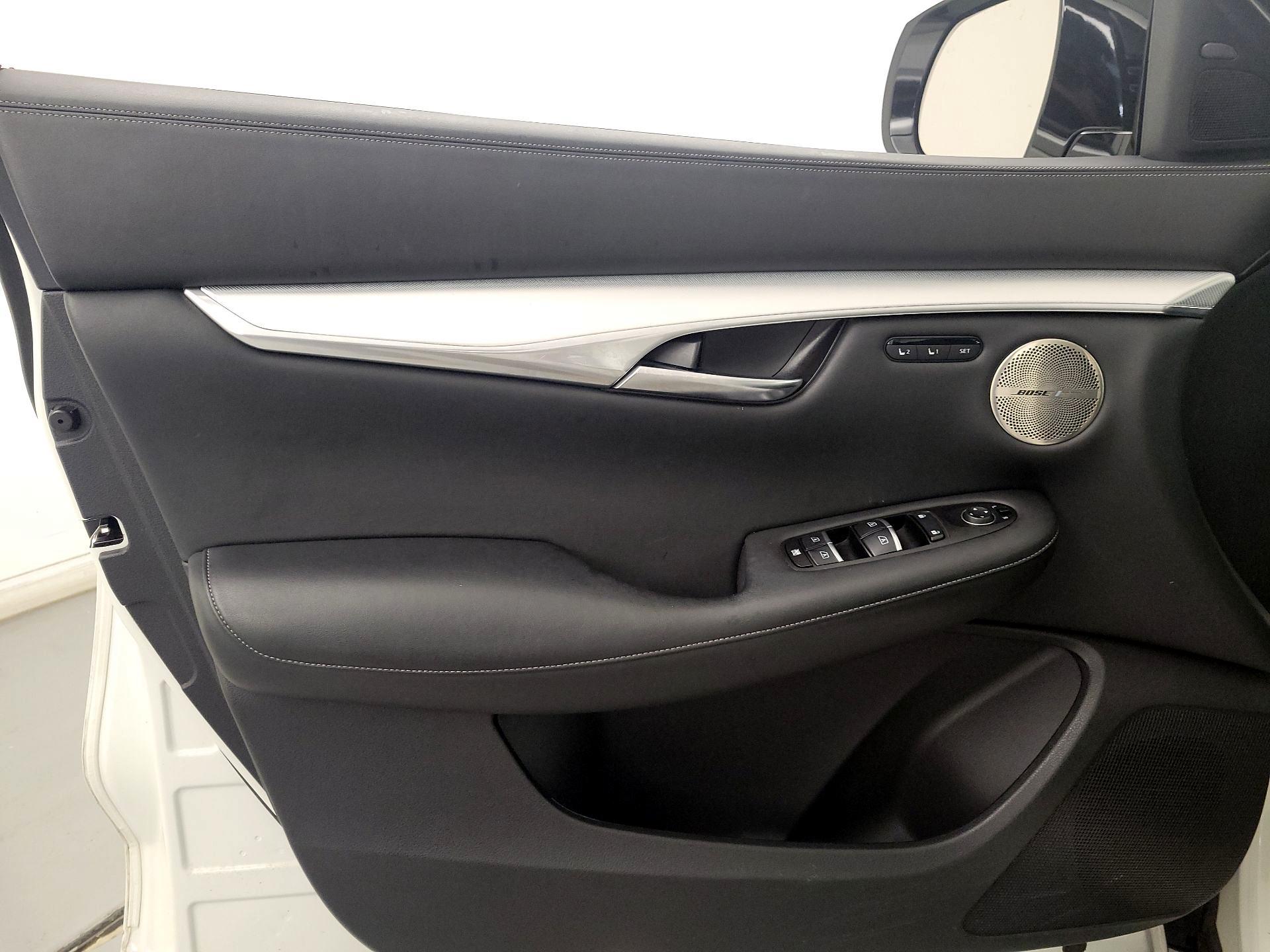 Thumbnail: 2020 INFINITI QX50 - 12