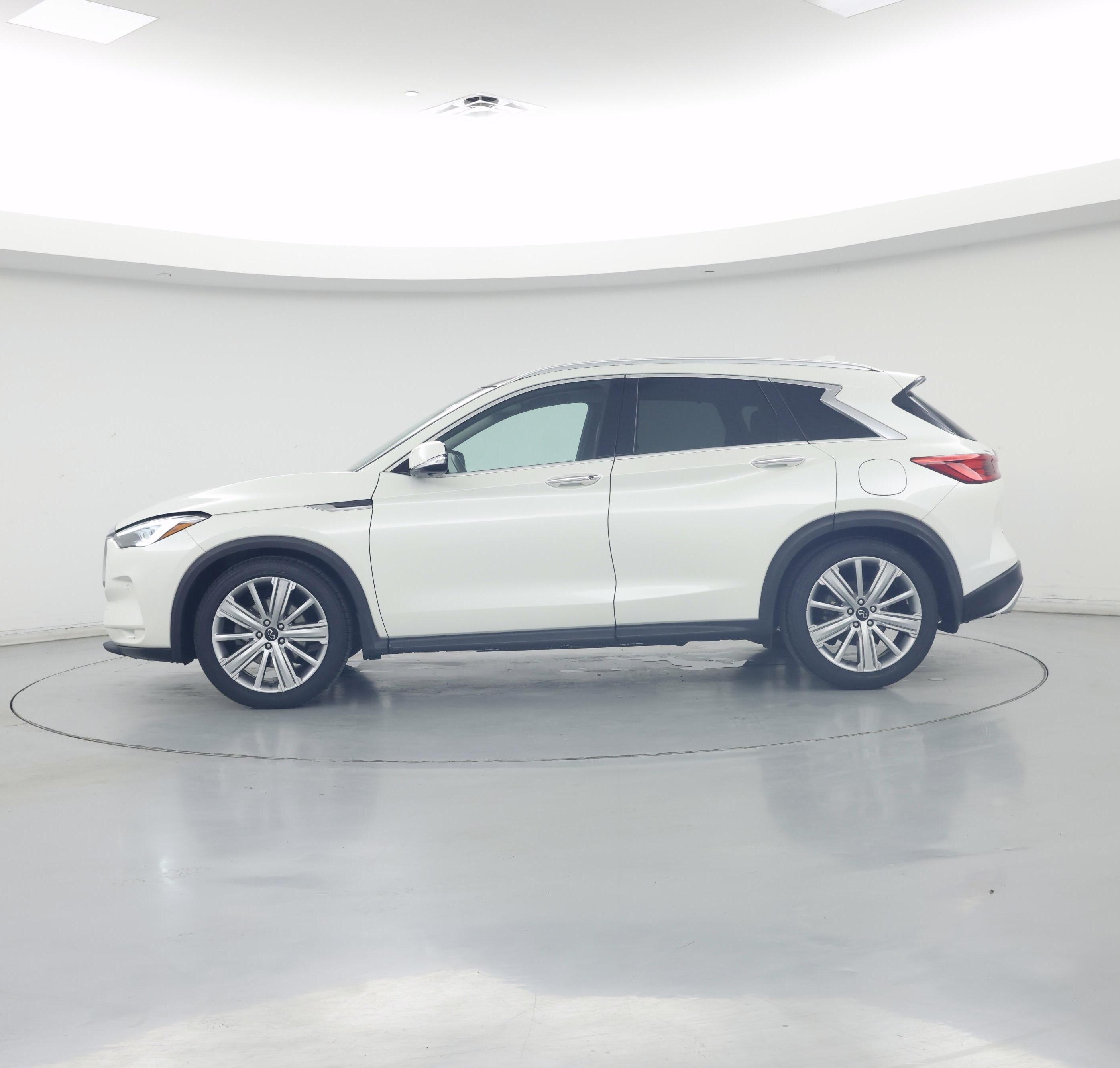 Thumbnail: 2020 INFINITI QX50 - 3