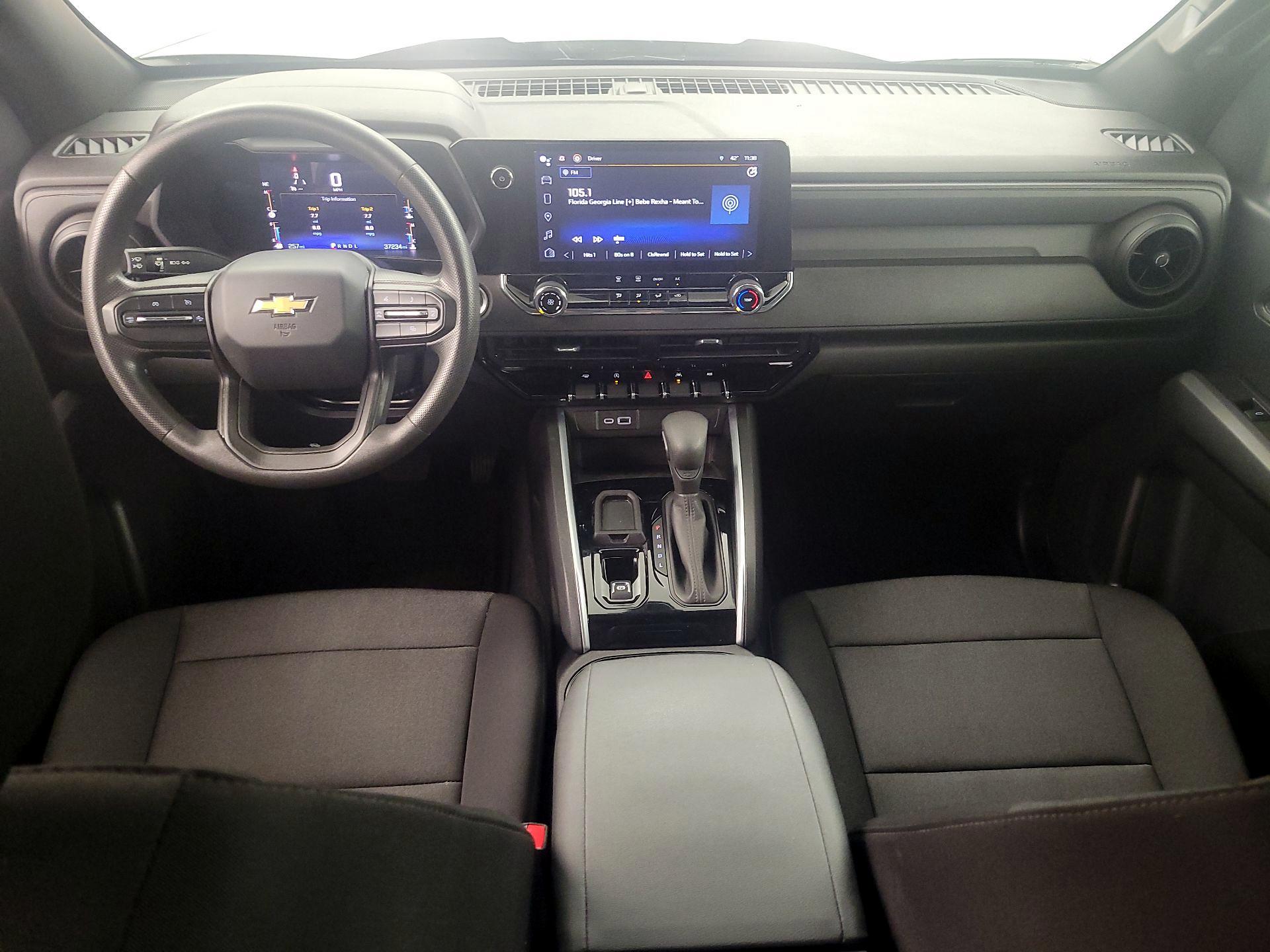 Thumbnail: 2023 Chevrolet Colorado - 9