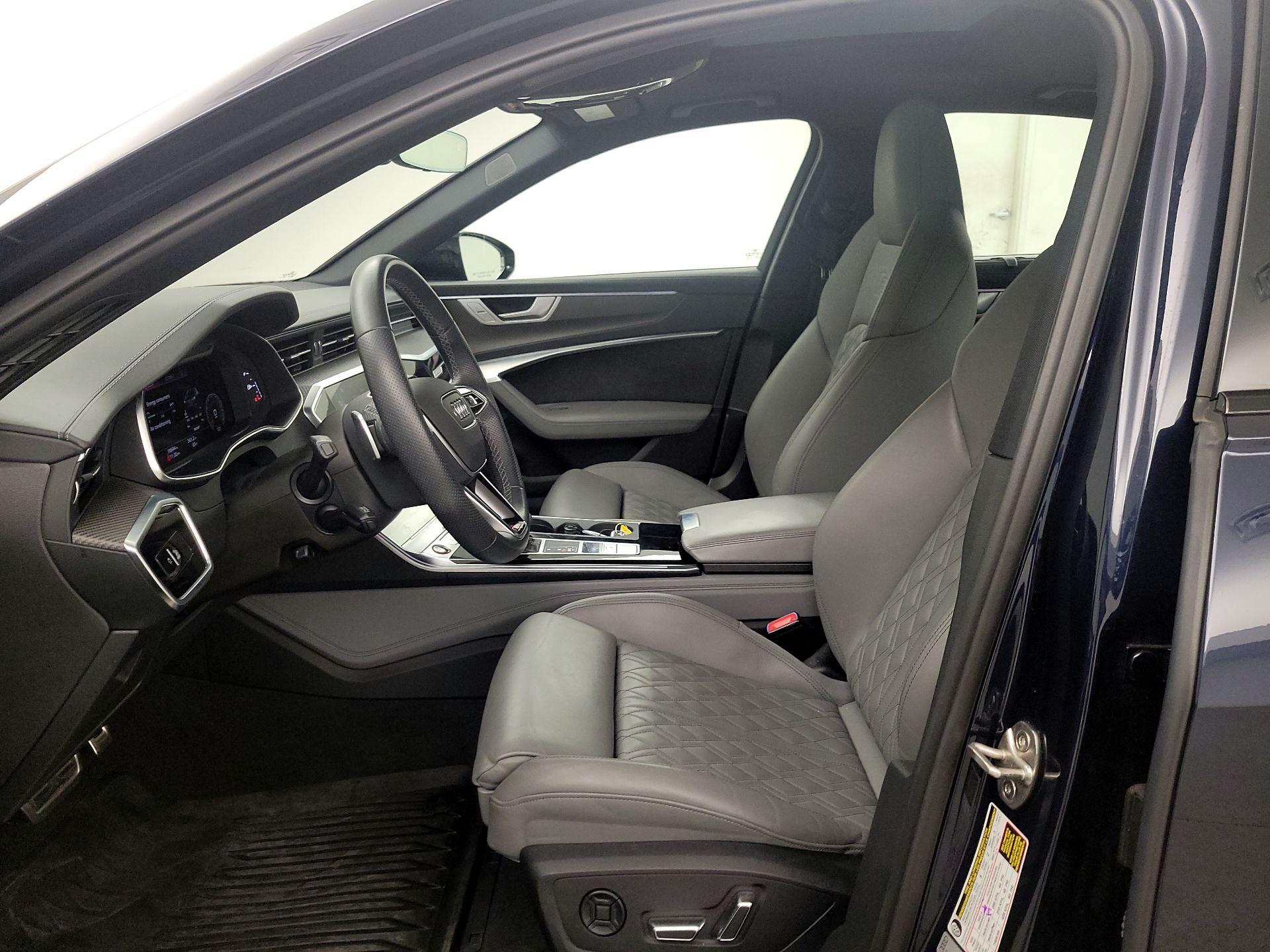 Thumbnail: 2022 Audi S6 - 11