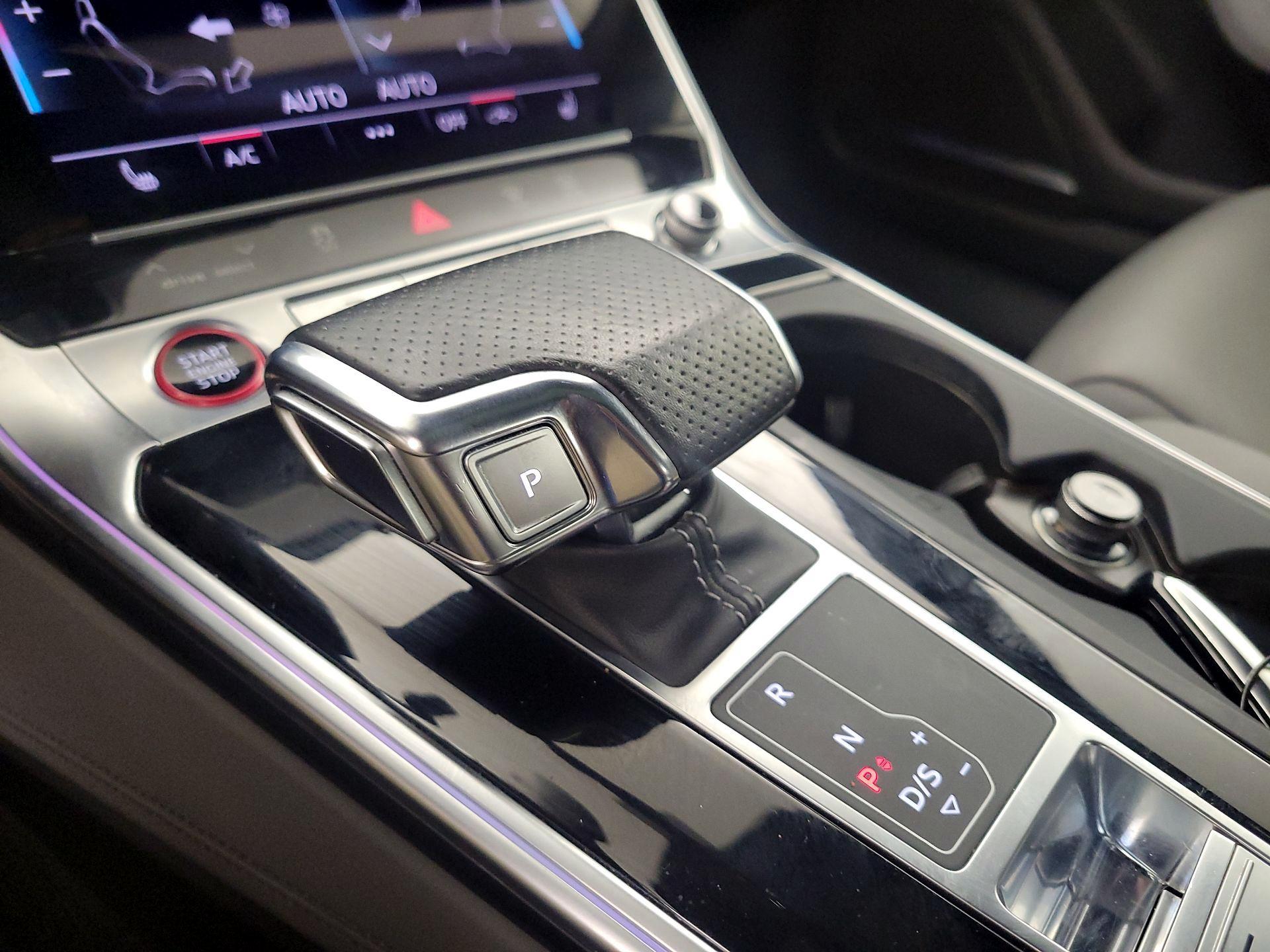 Thumbnail: 2022 Audi S6 - 18