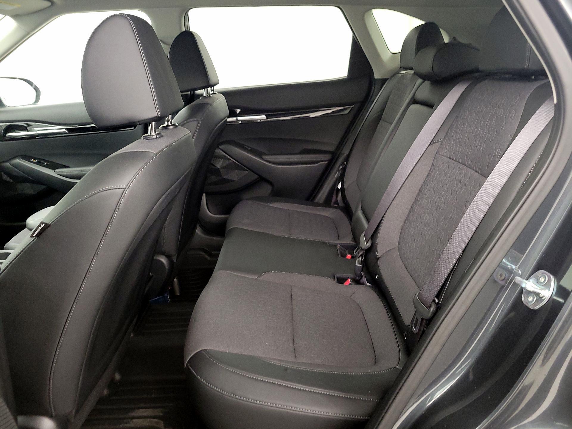 Thumbnail: 2024 Kia Seltos - 20