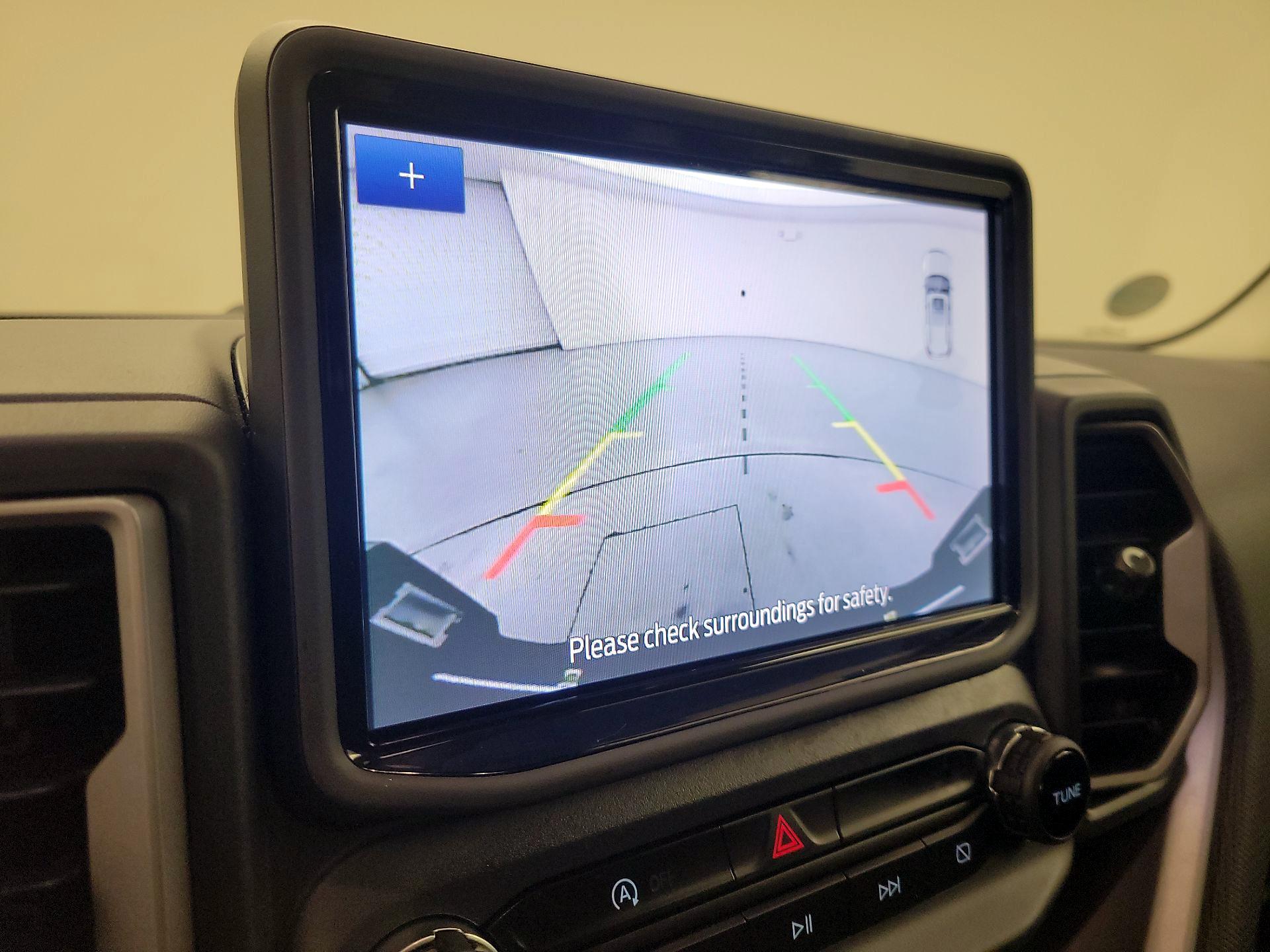 Thumbnail: 2022 Ford Bronco Sport - 15