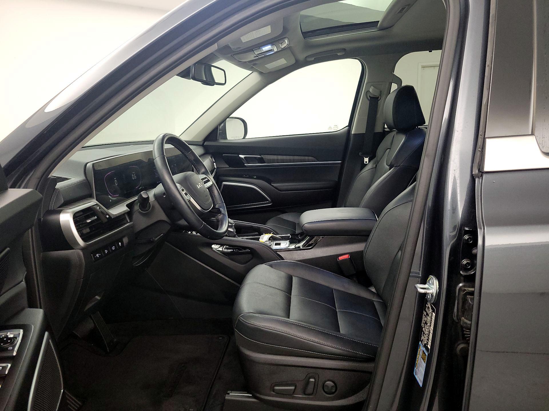 Thumbnail: 2023 Kia Telluride - 11