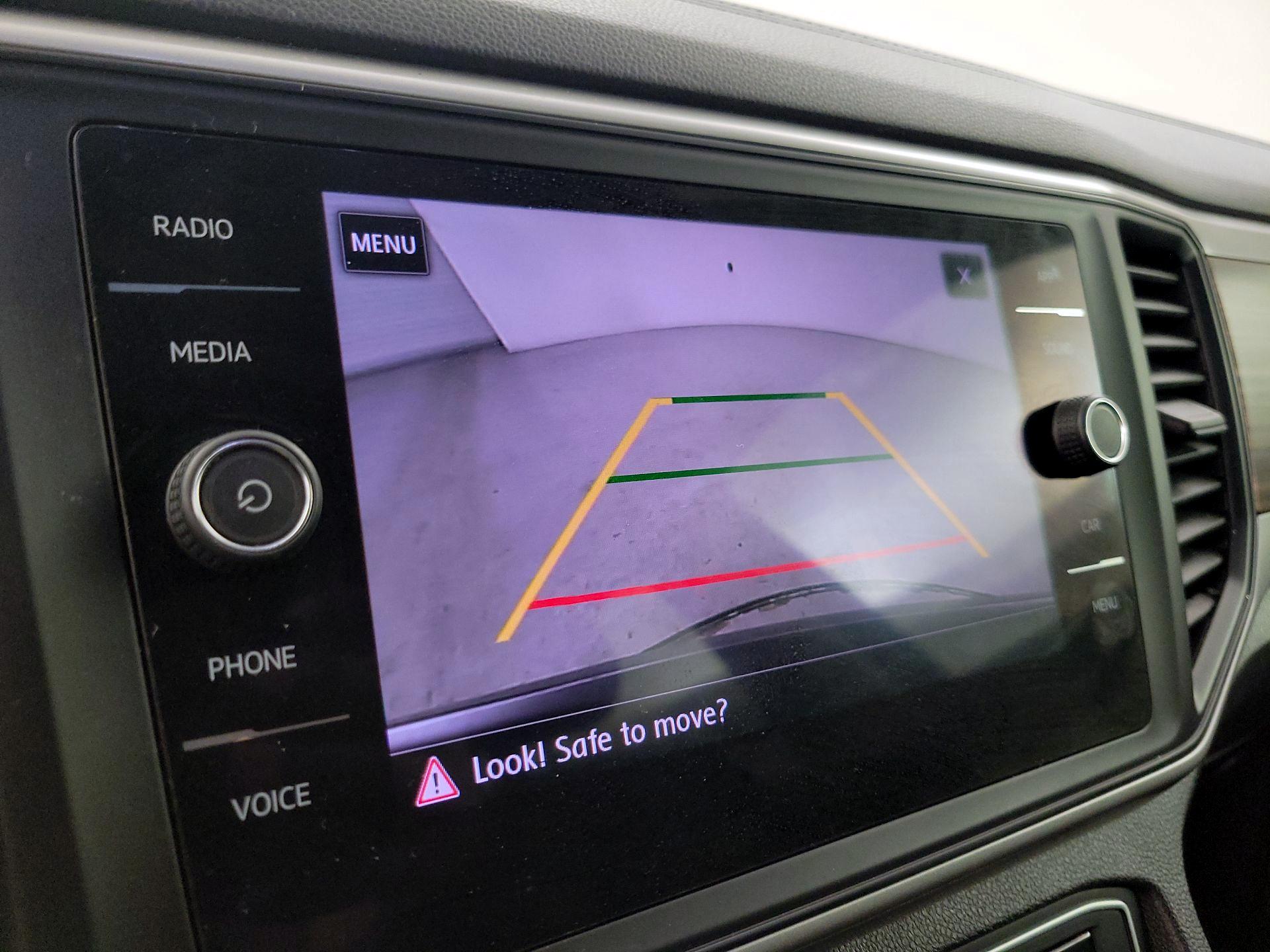 Thumbnail: 2021 Volkswagen Atlas - 14