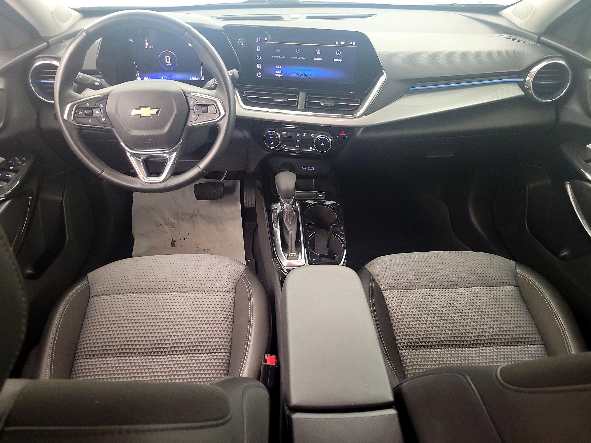 Thumbnail: 2025 Chevrolet Trax - 9