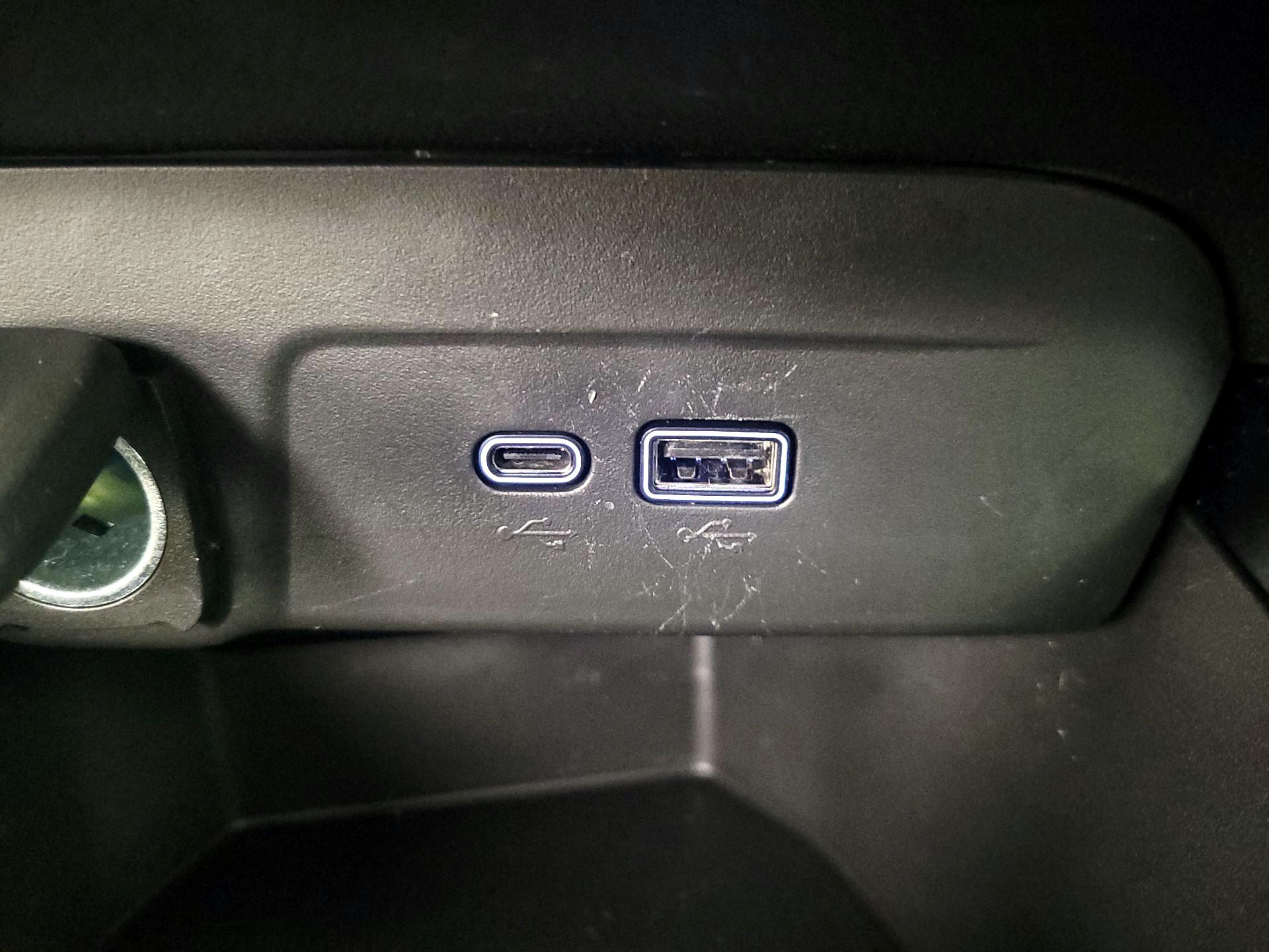 Thumbnail: 2025 Chevrolet Trax - 18