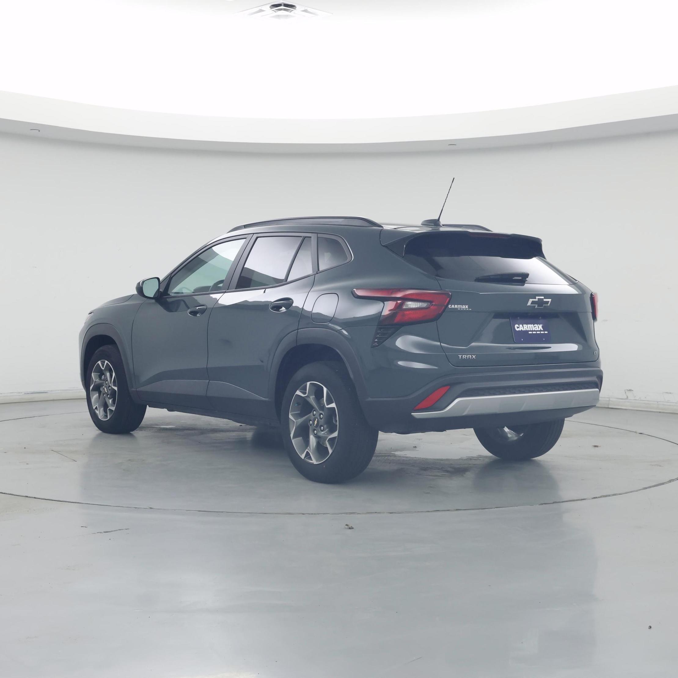 Thumbnail: 2025 Chevrolet Trax - 2