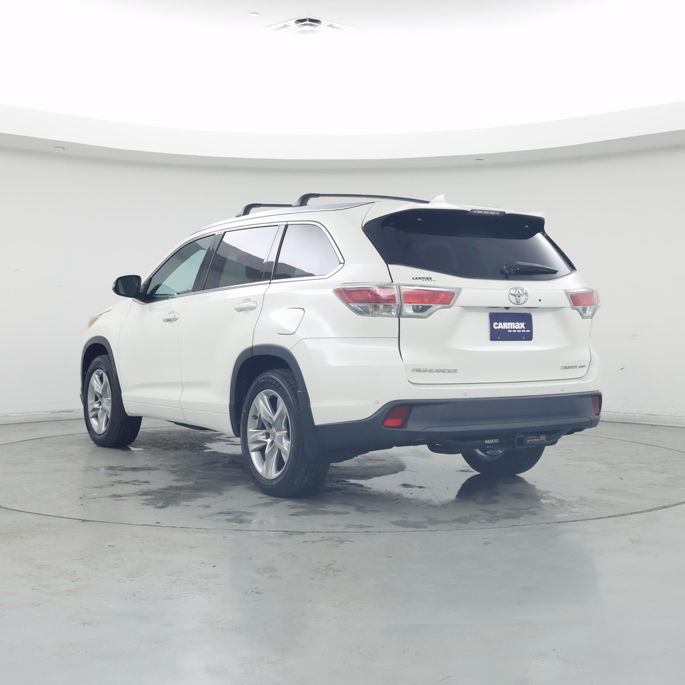 Thumbnail: 2014 Toyota Highlander - 2