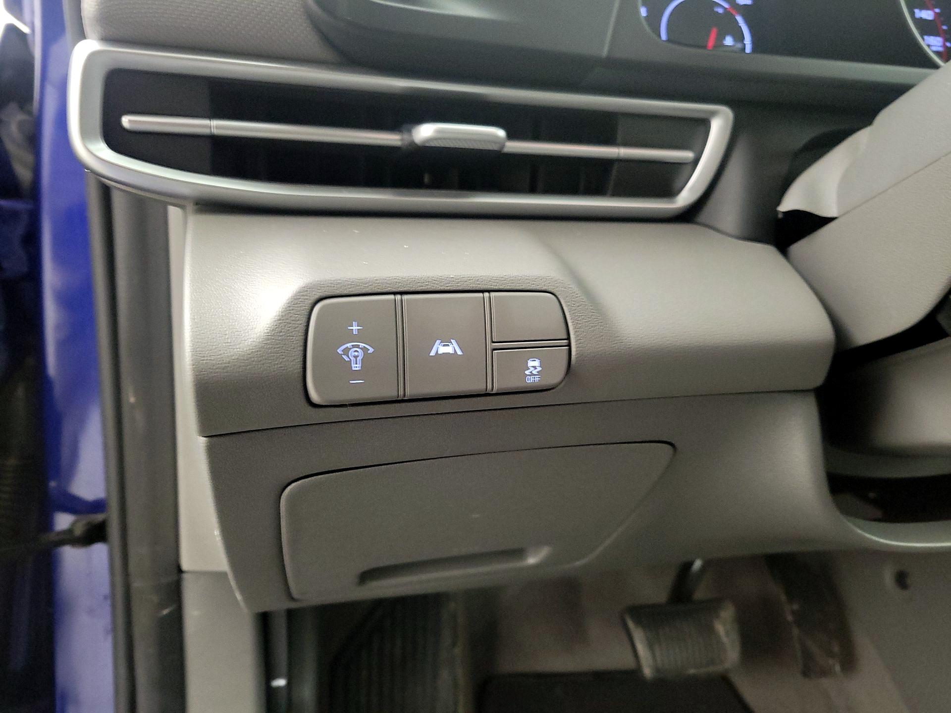 Thumbnail: 2022 Hyundai Elantra - 13