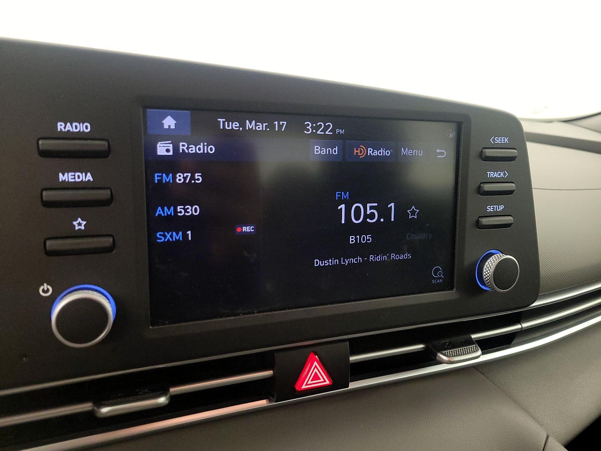 Thumbnail: 2022 Hyundai Elantra - 15