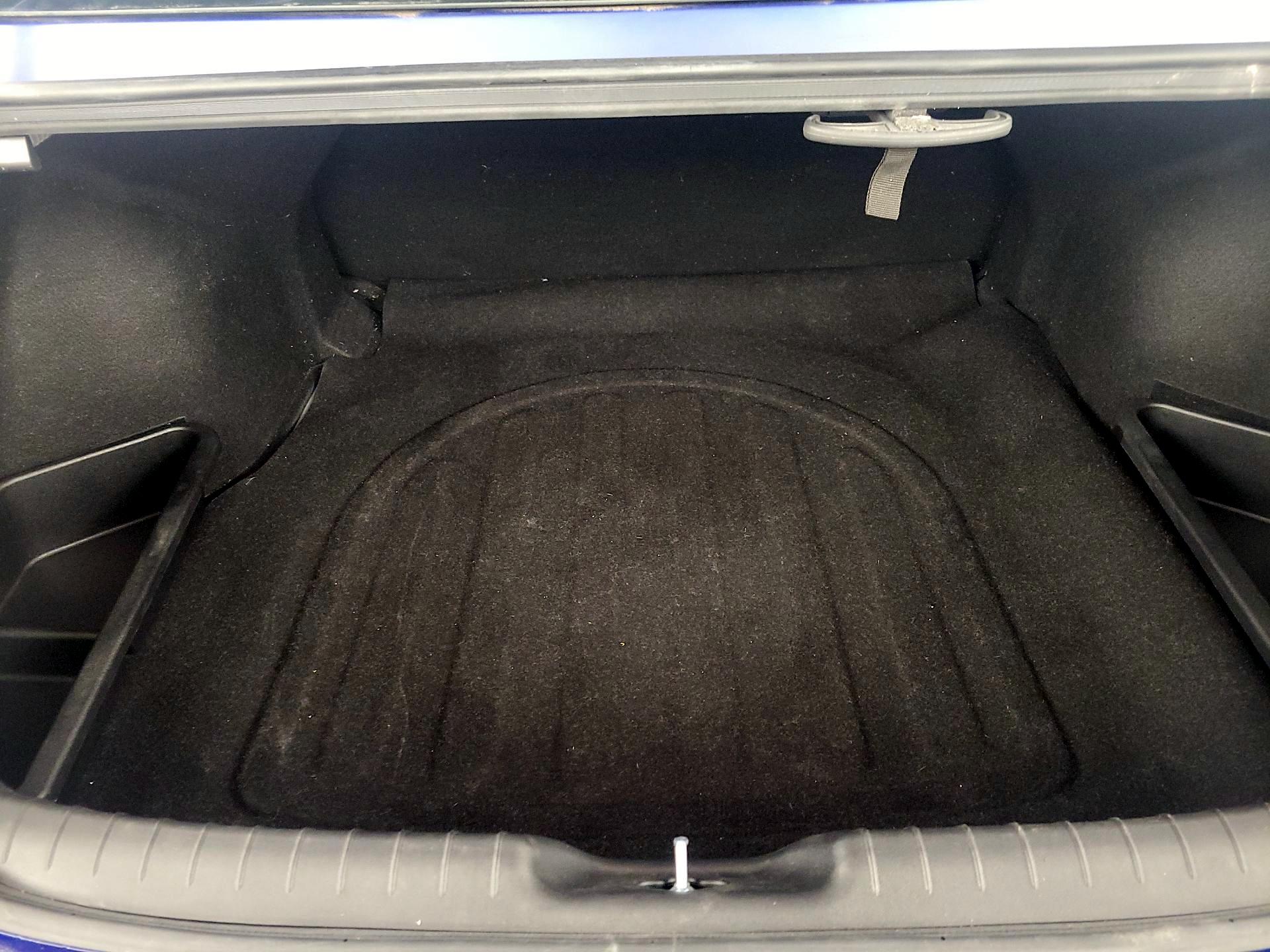 Thumbnail: 2022 Hyundai Elantra - 20