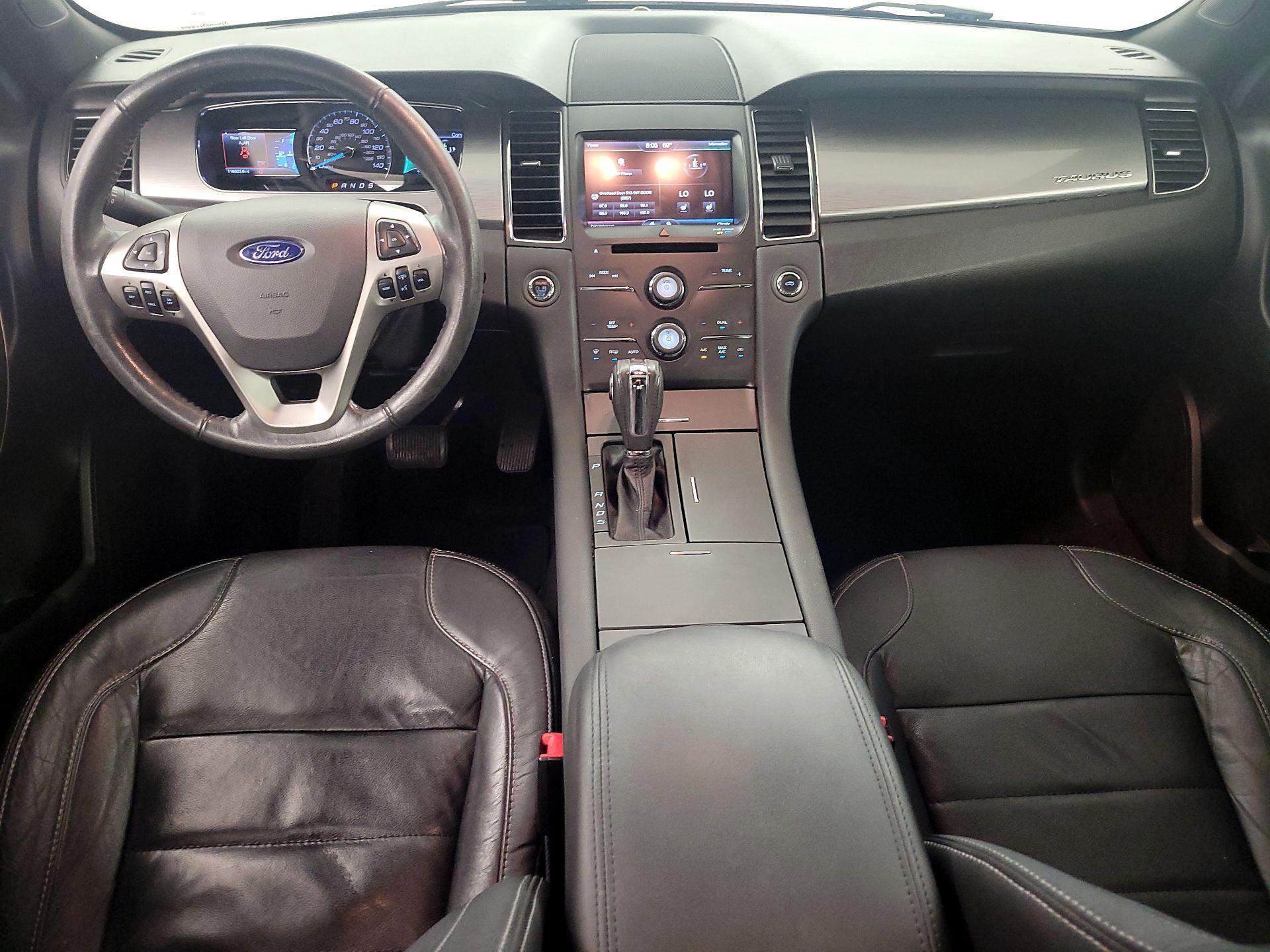 Thumbnail: 2015 Ford Taurus - 9