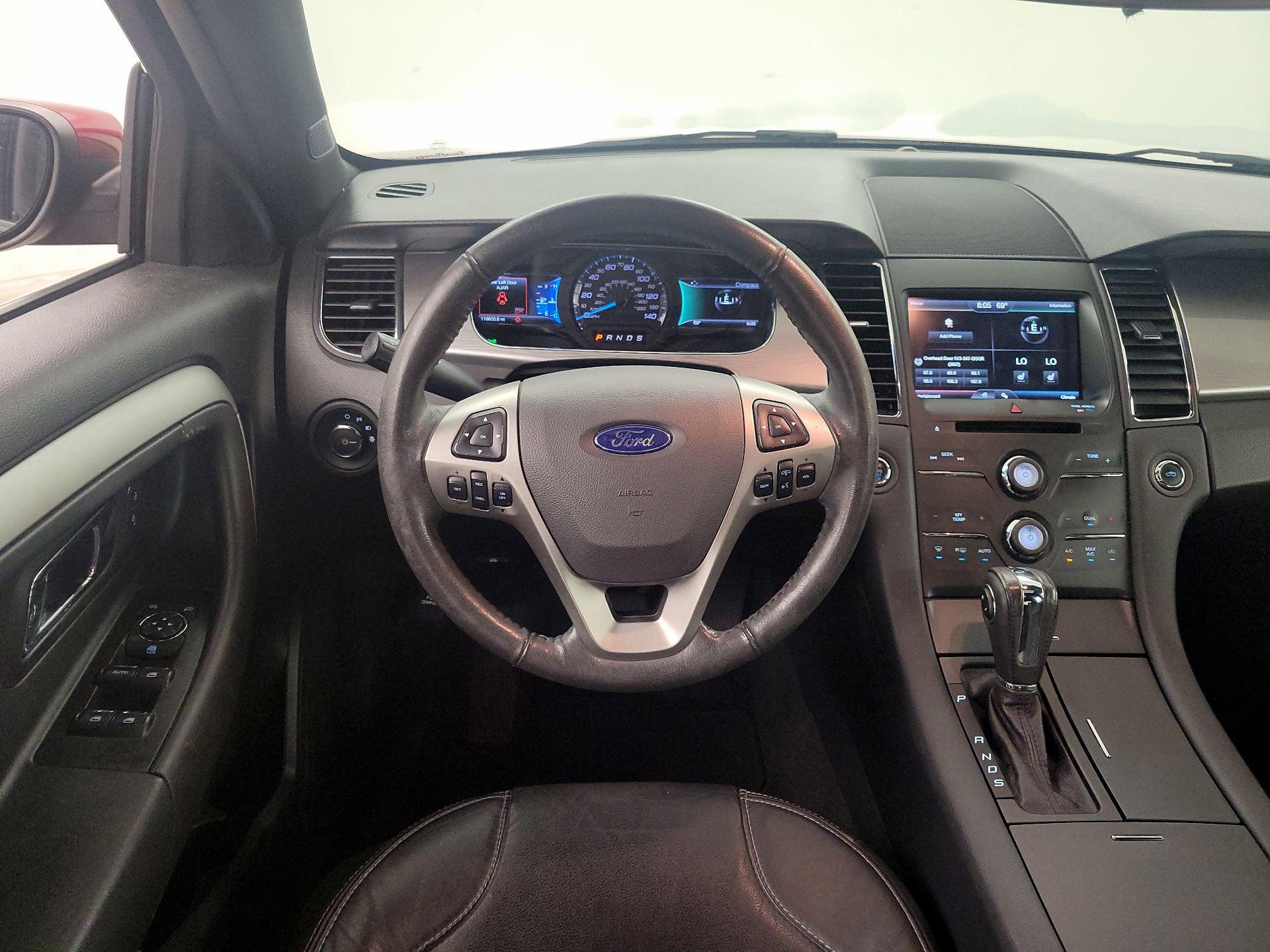 Thumbnail: 2015 Ford Taurus - 10