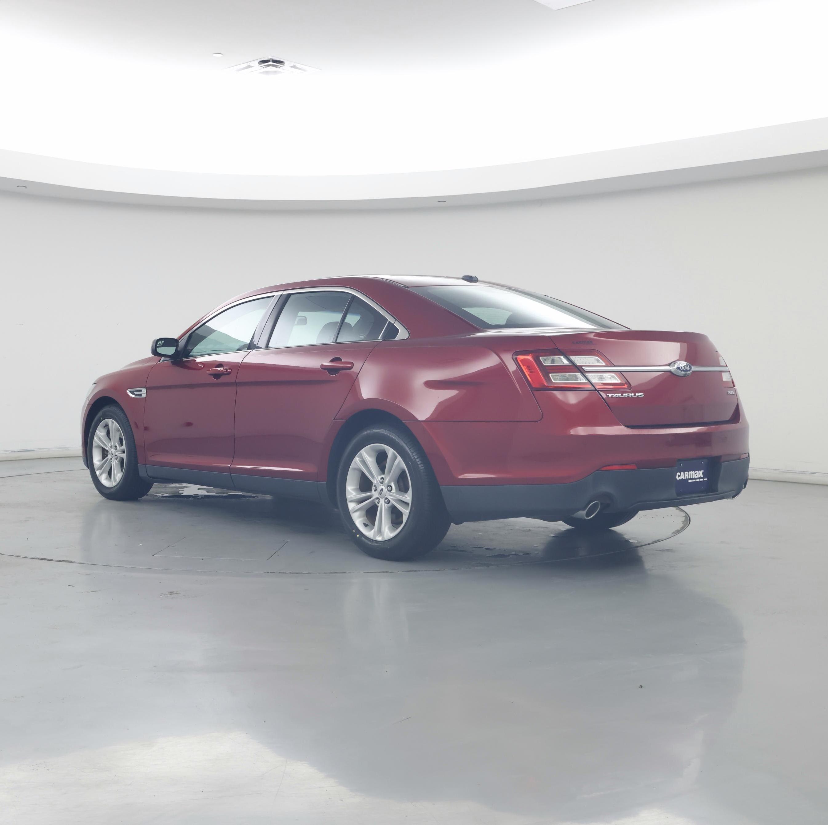 Thumbnail: 2015 Ford Taurus - 2