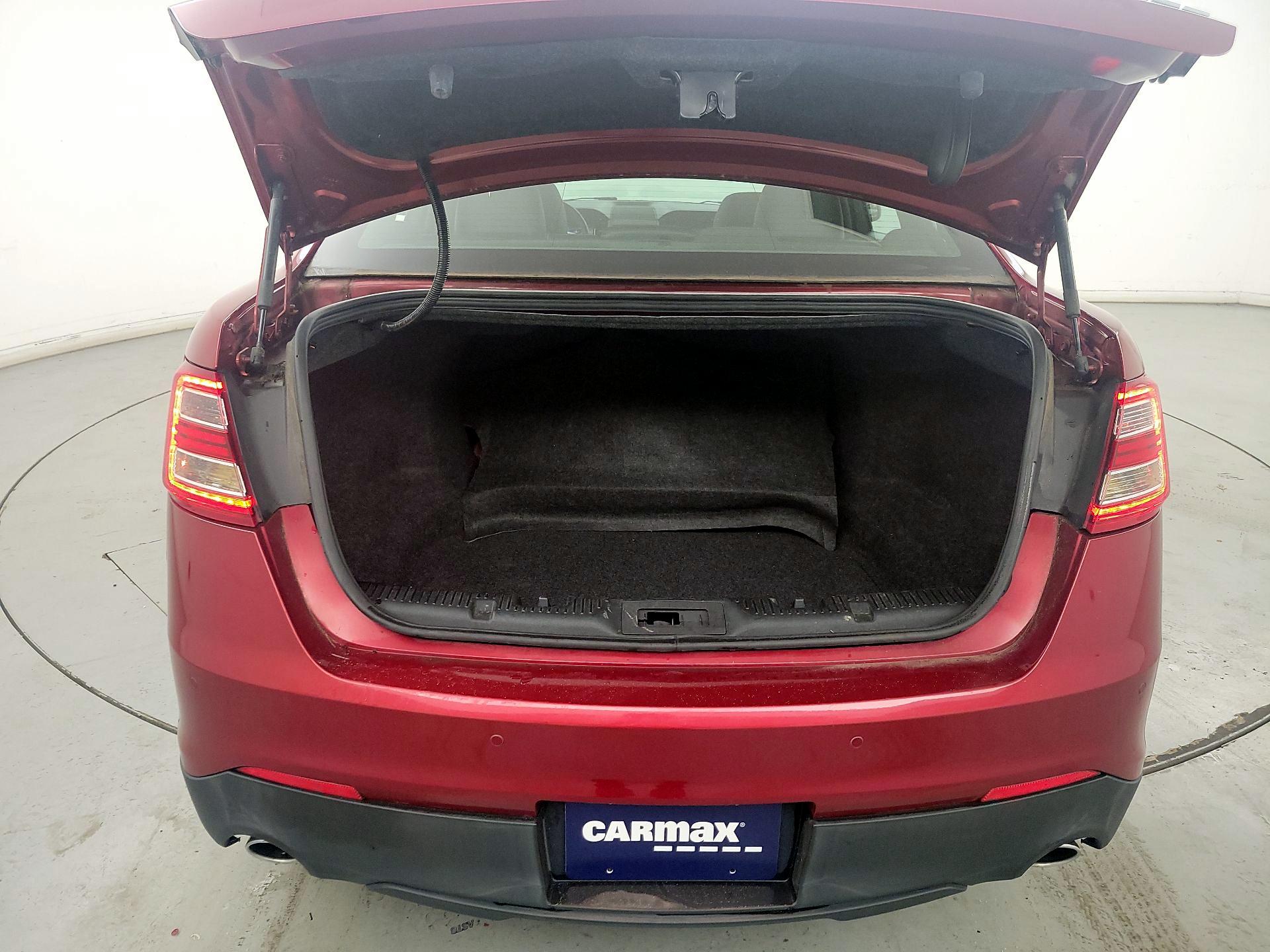 Thumbnail: 2015 Ford Taurus - 20