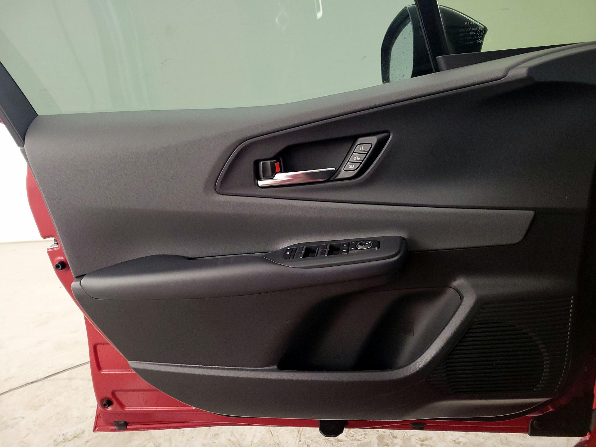 Thumbnail: 2024 Toyota Prius - 12