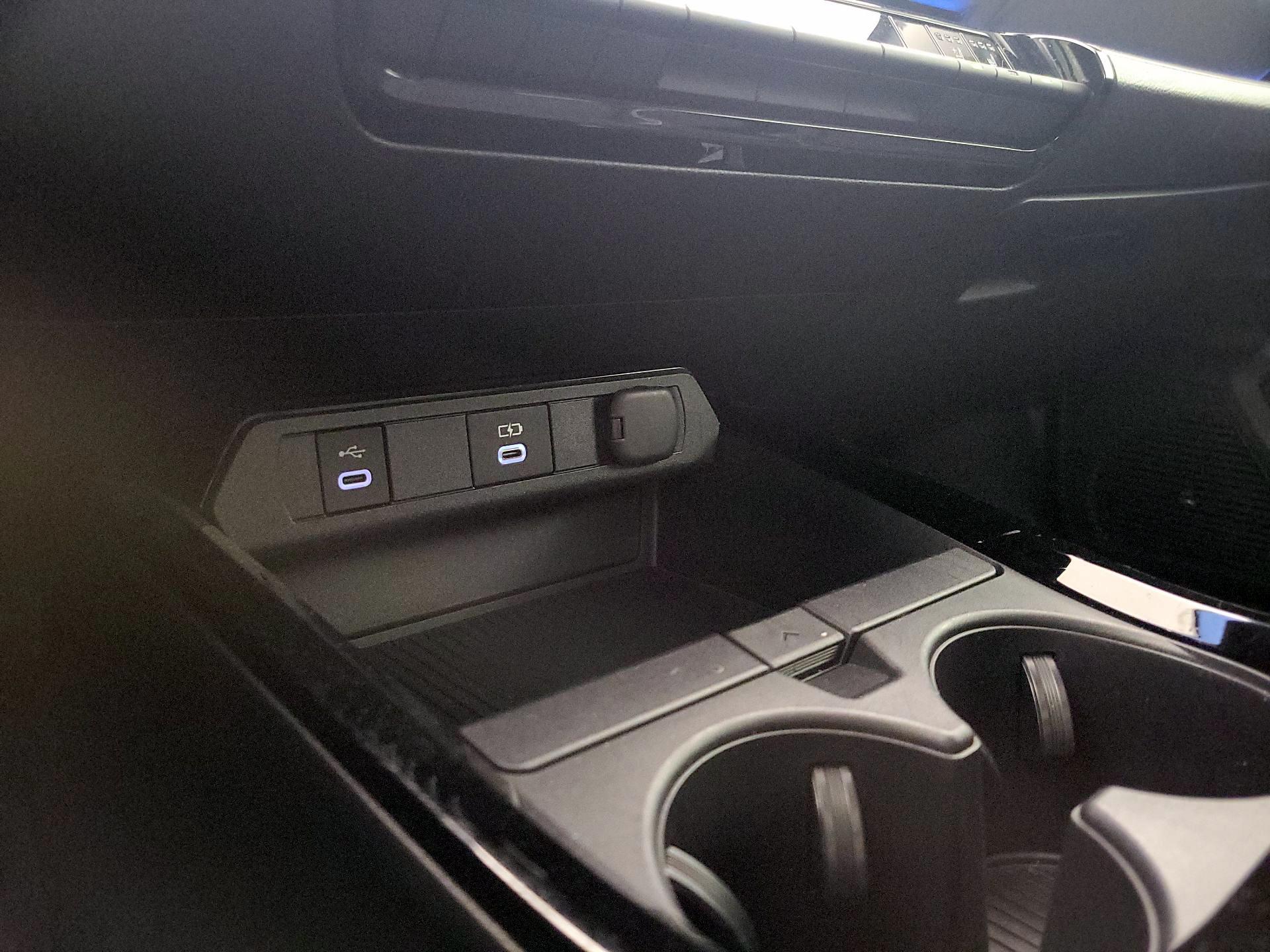 Thumbnail: 2024 Toyota Prius - 18