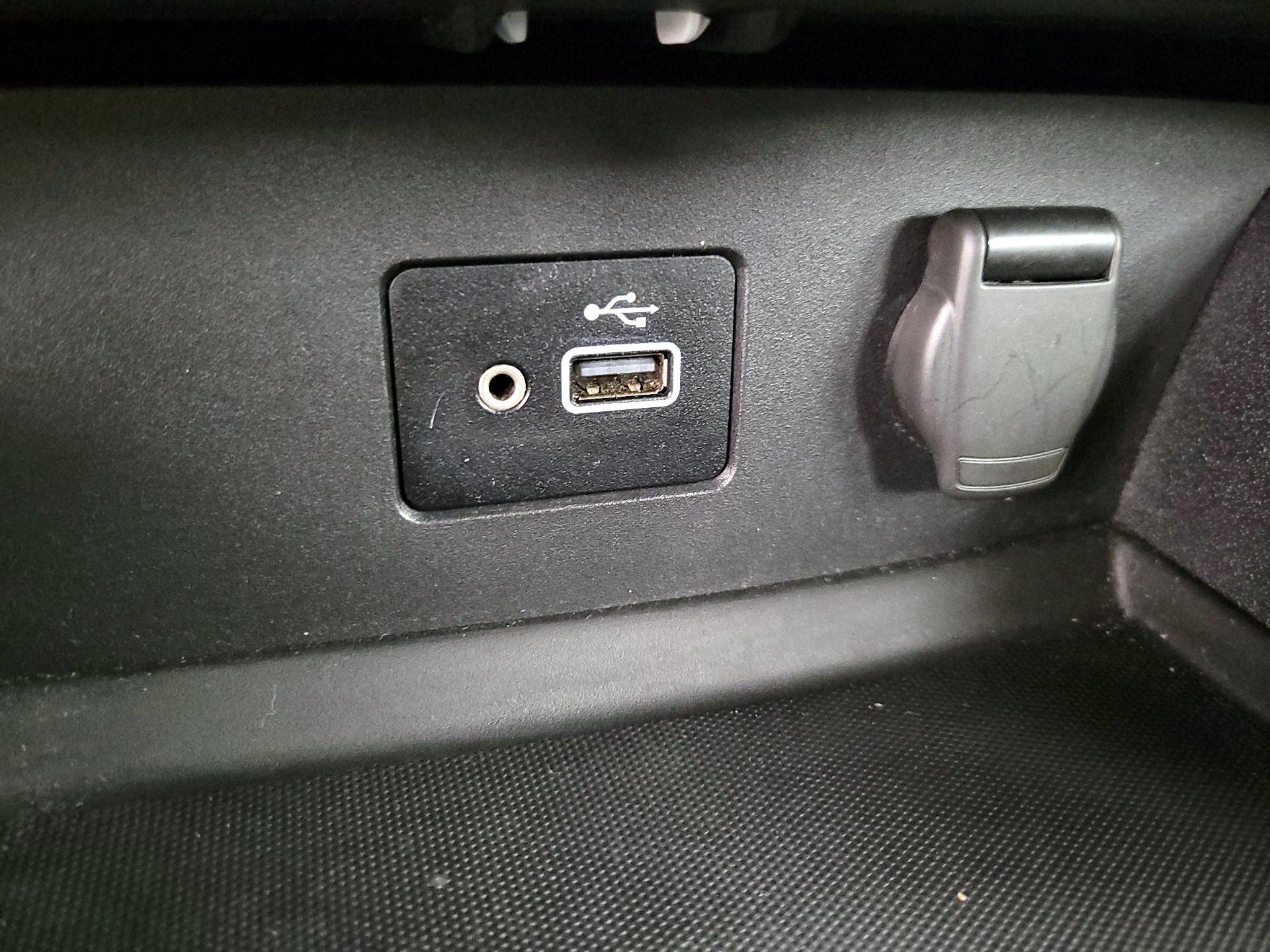 Thumbnail: 2021 Nissan Altima - 18