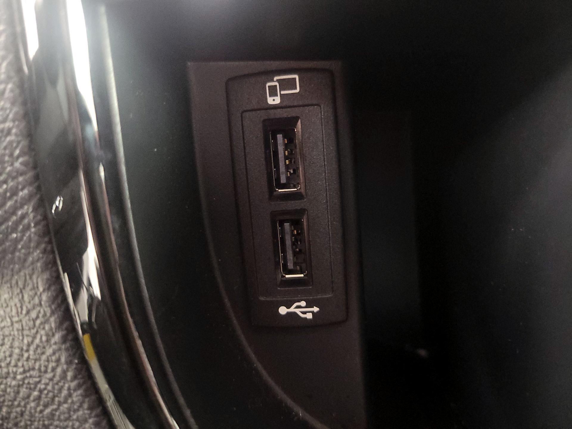 Thumbnail: 2023 Mercedes-Benz Metris - 19