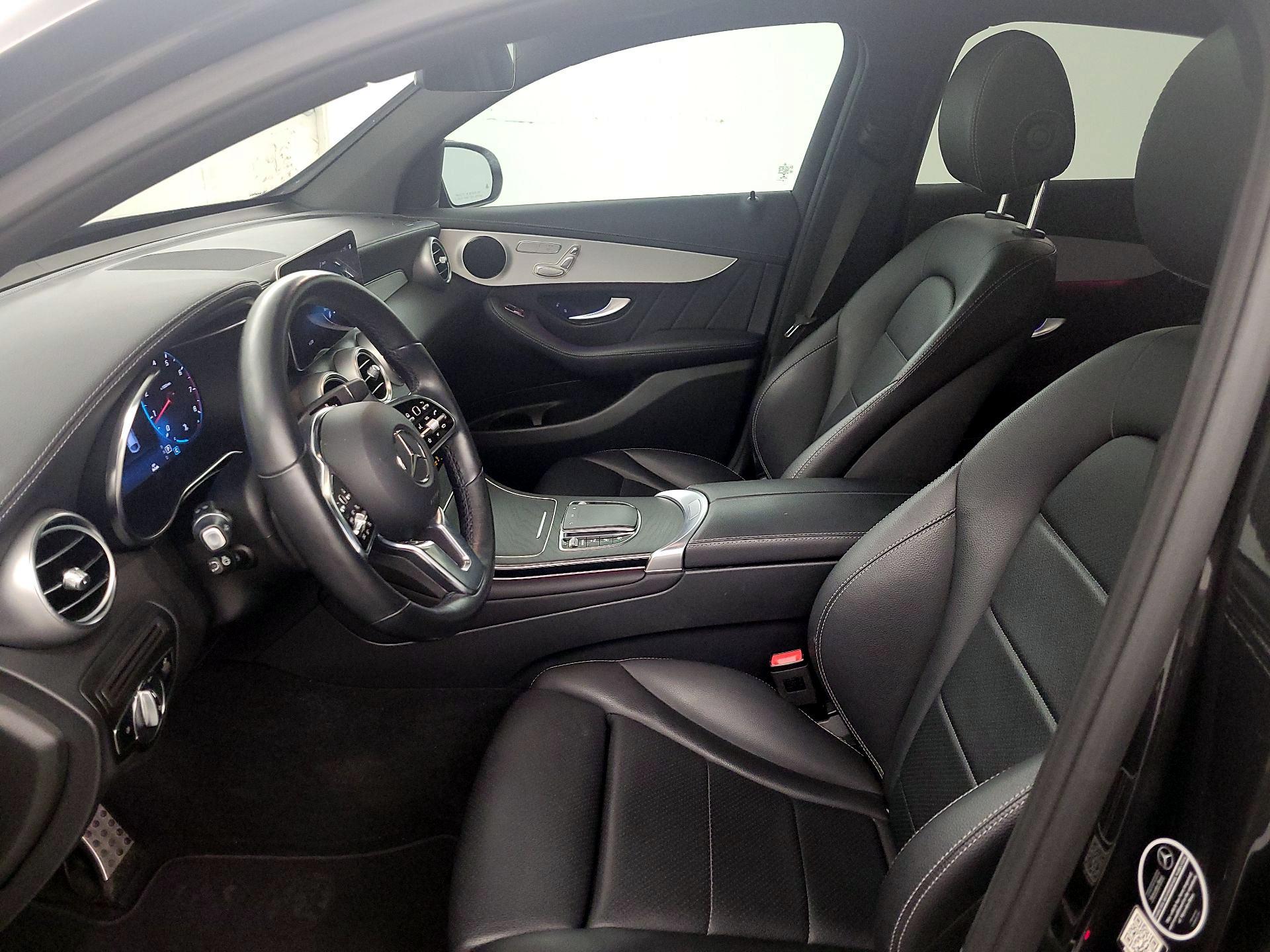 Thumbnail: 2023 Mercedes-Benz GLC - 11