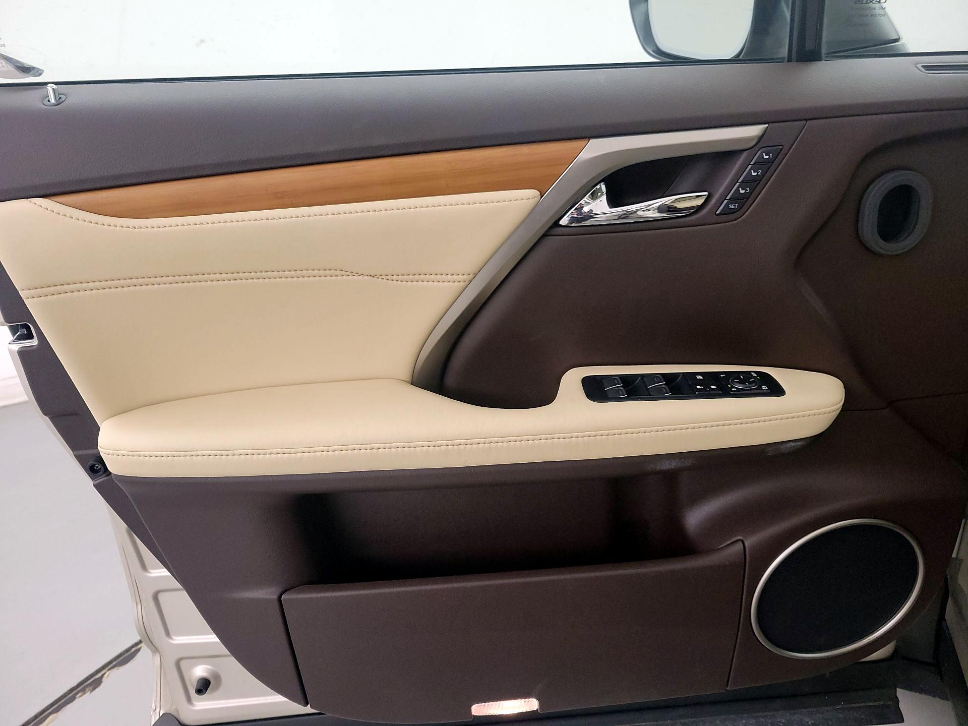 Thumbnail: 2017 Lexus RX - 12