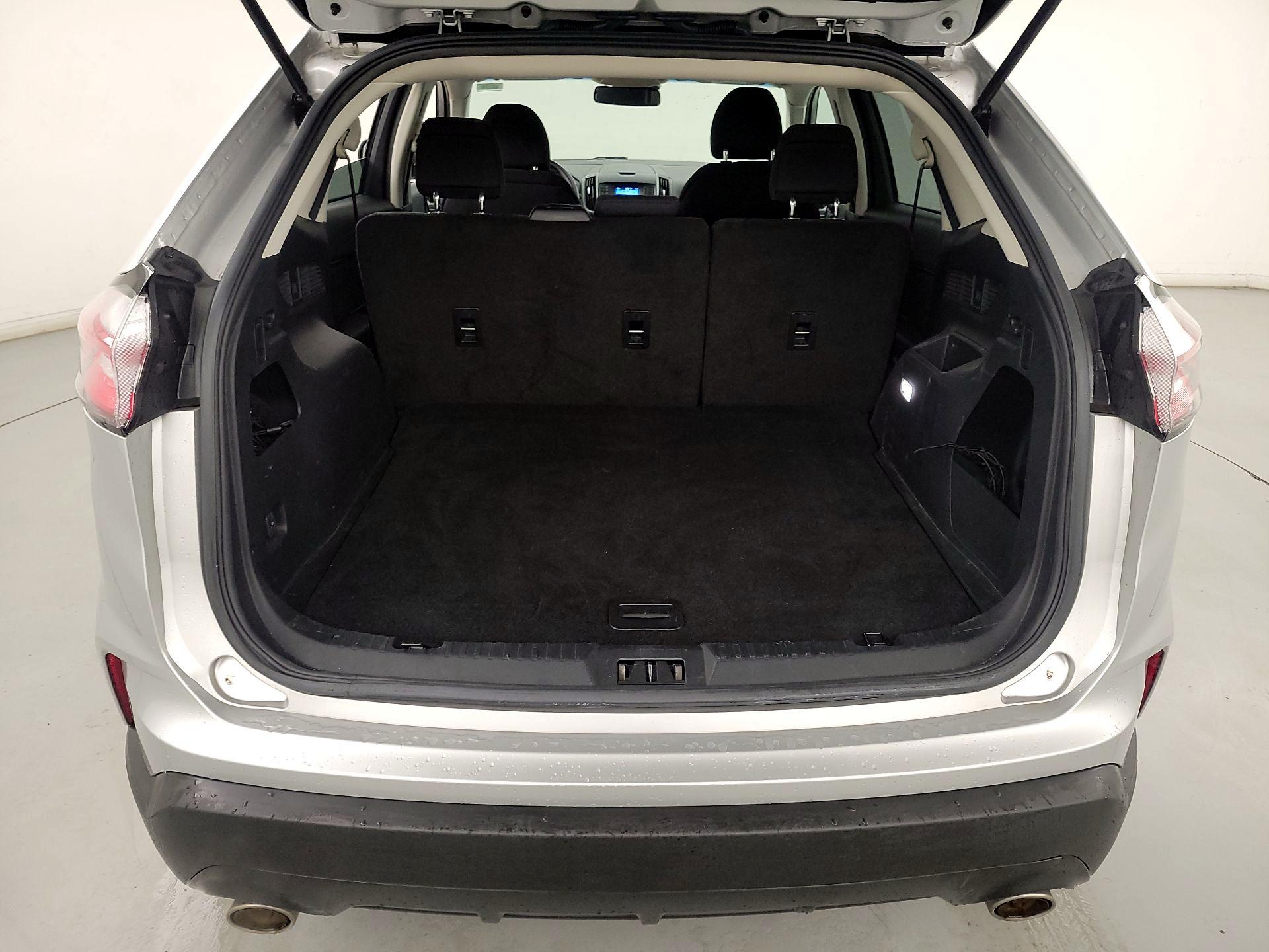 Thumbnail: 2019 Ford Edge - 20