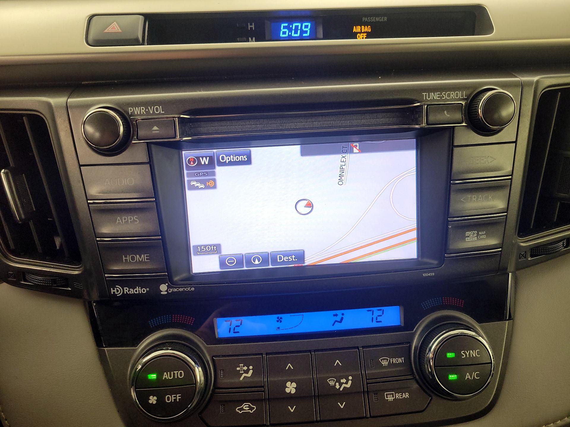 Thumbnail: 2015 Toyota RAV4 - 14