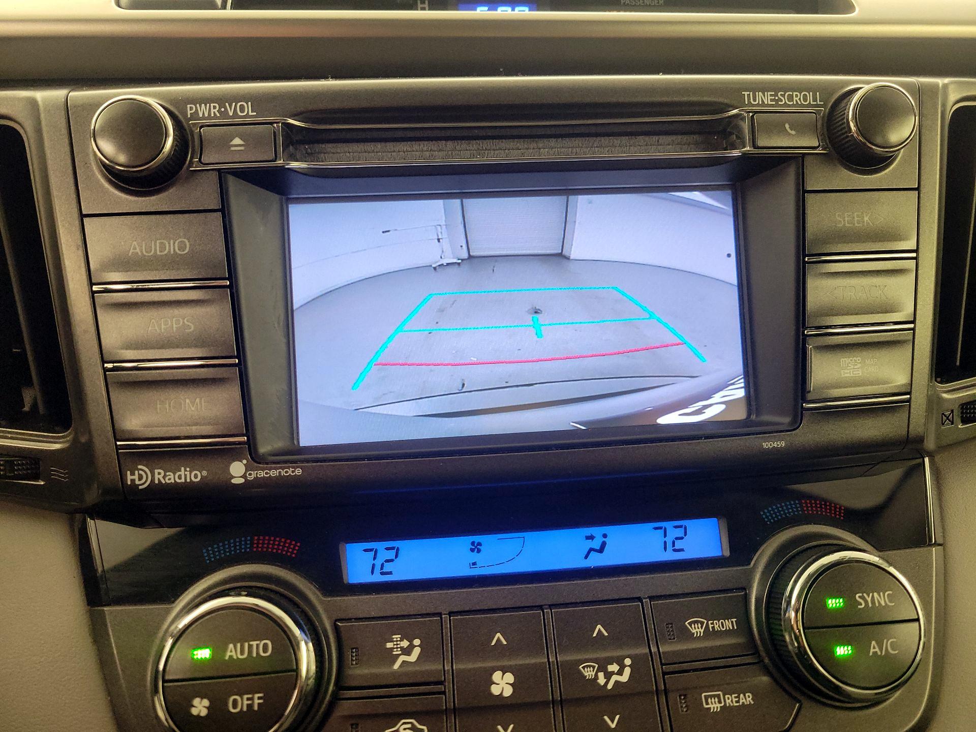 Thumbnail: 2015 Toyota RAV4 - 15