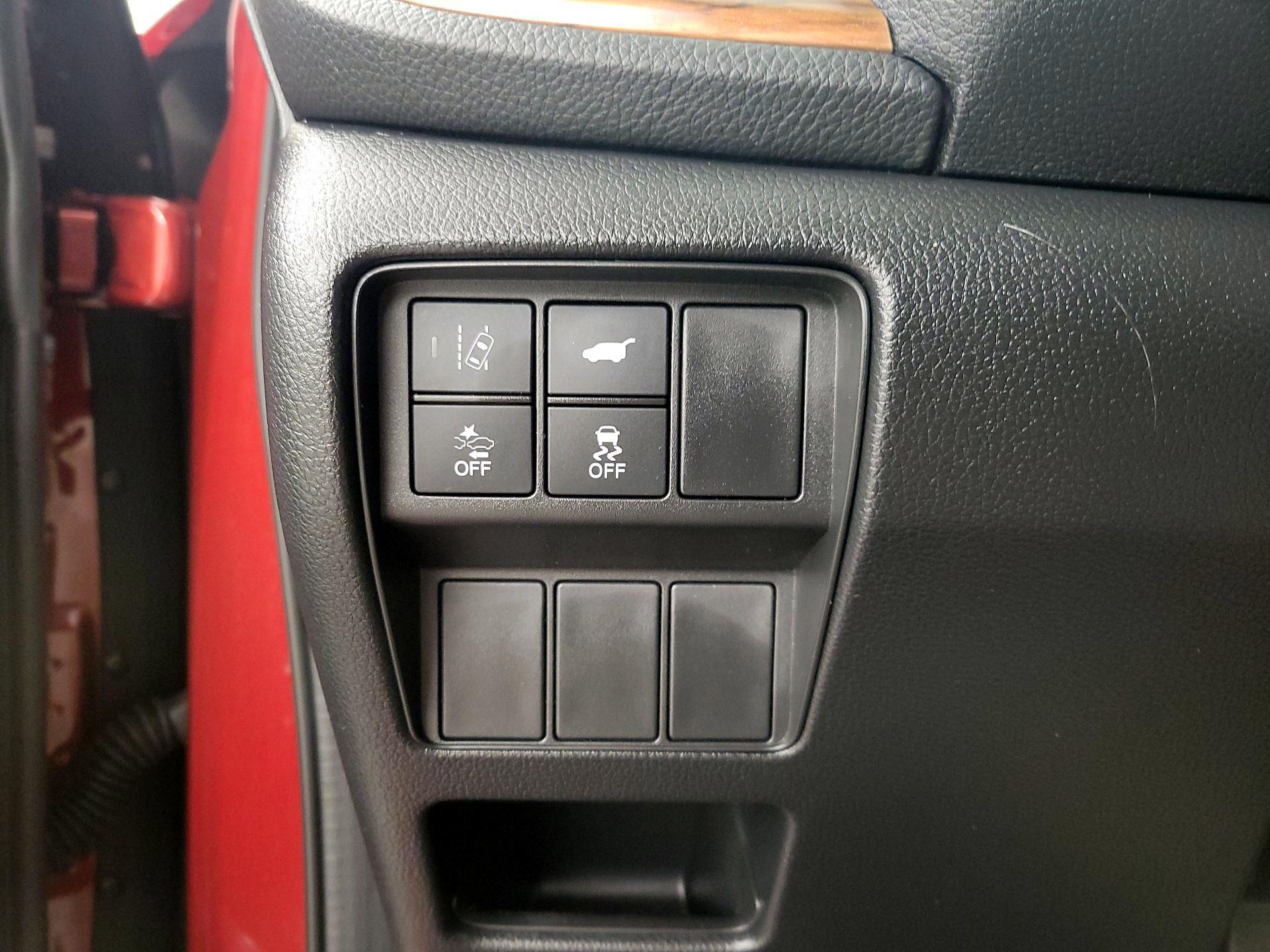 Thumbnail: 2017 Honda CR-V - 13