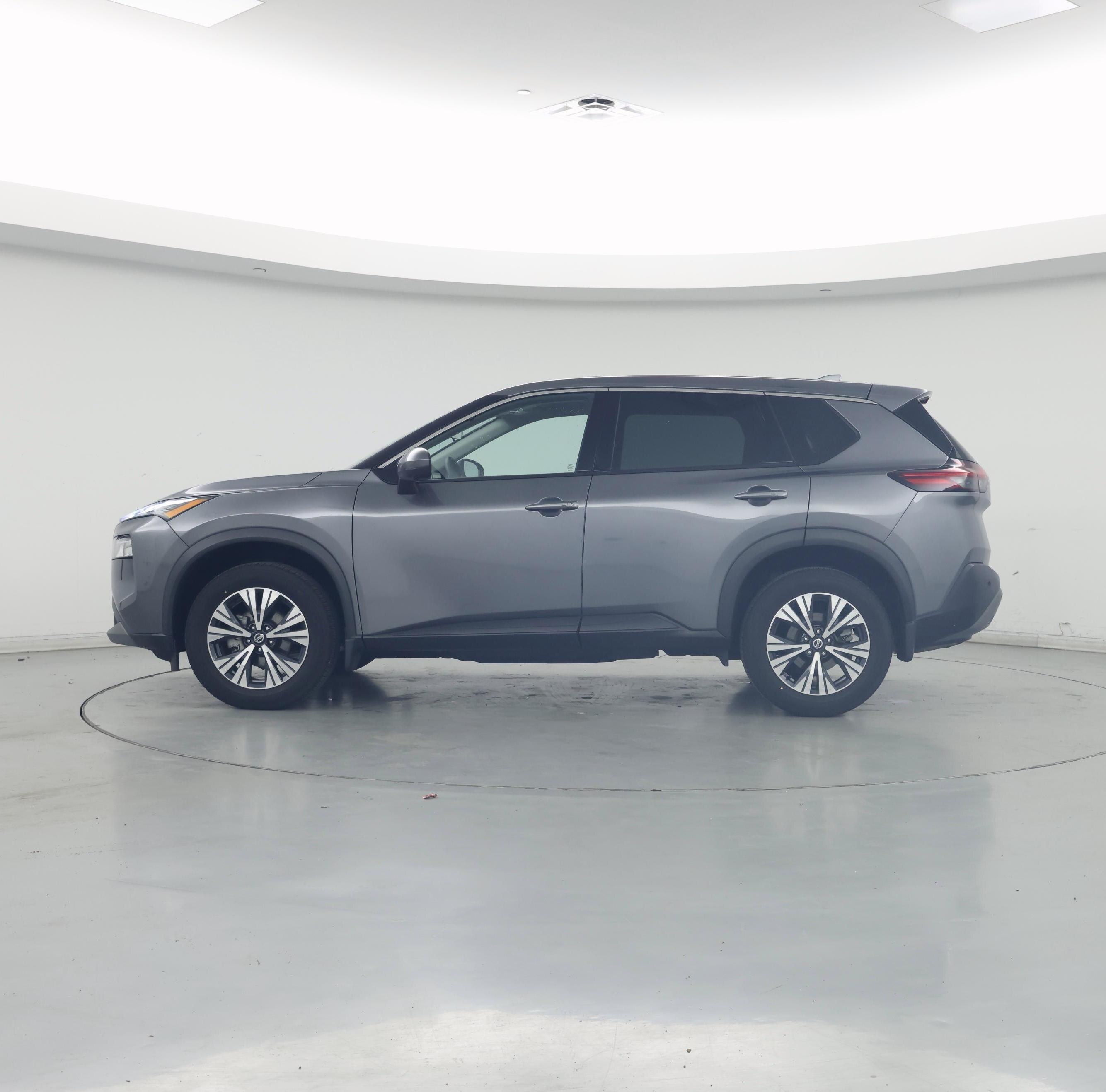 Thumbnail: 2021 Nissan Rogue - 3