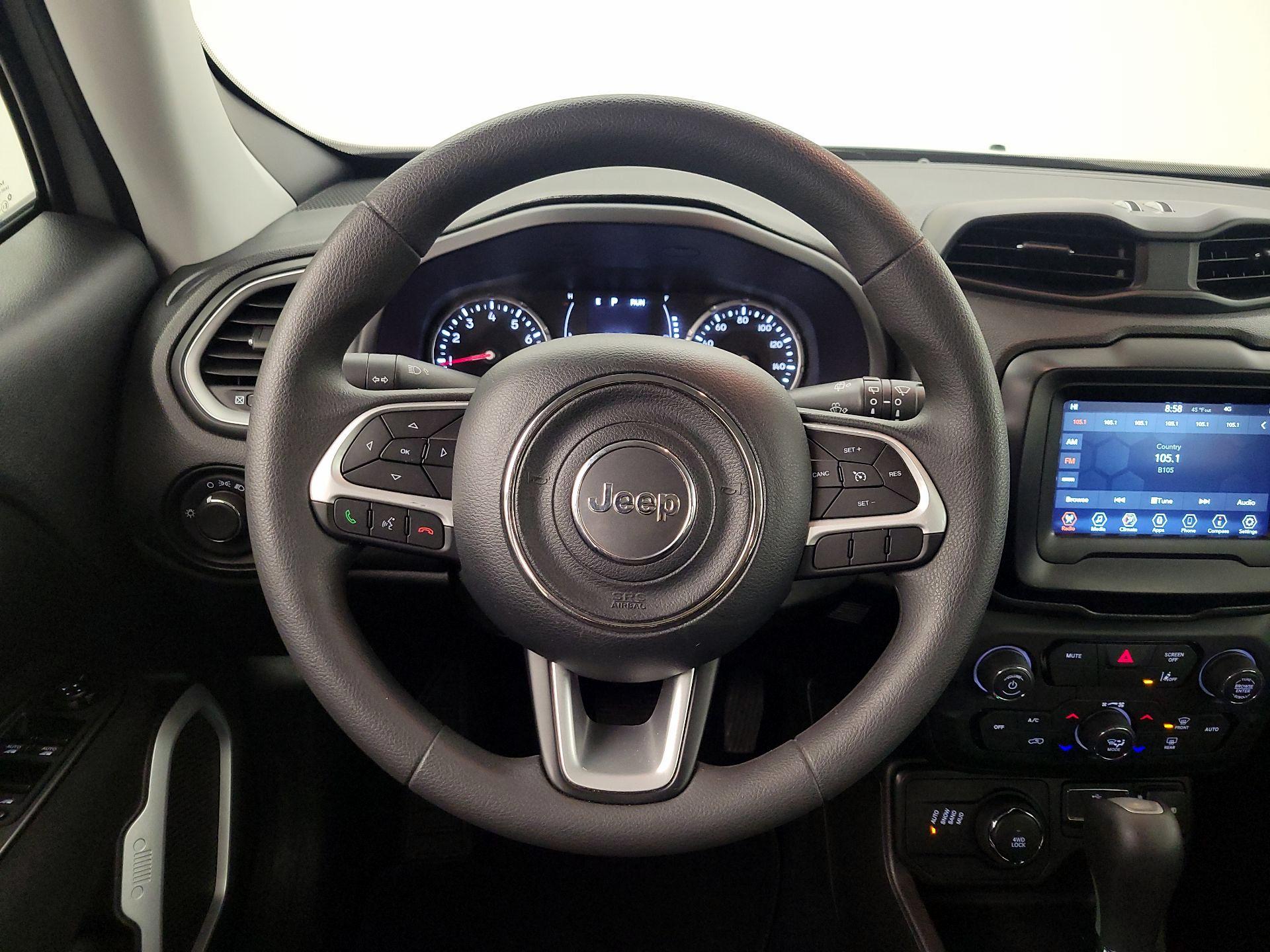 Thumbnail: 2021 Jeep Renegade - 10