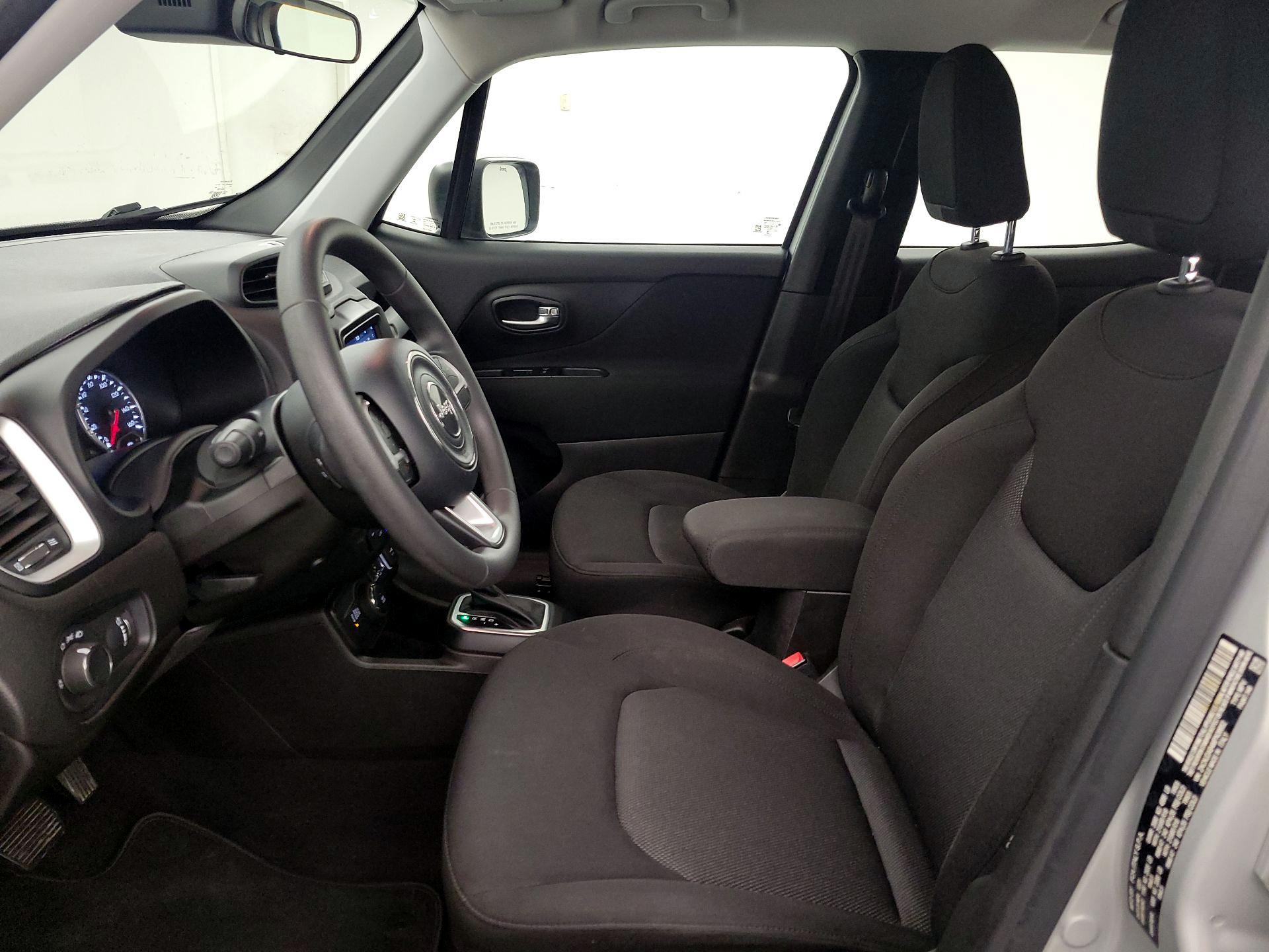 Thumbnail: 2021 Jeep Renegade - 11