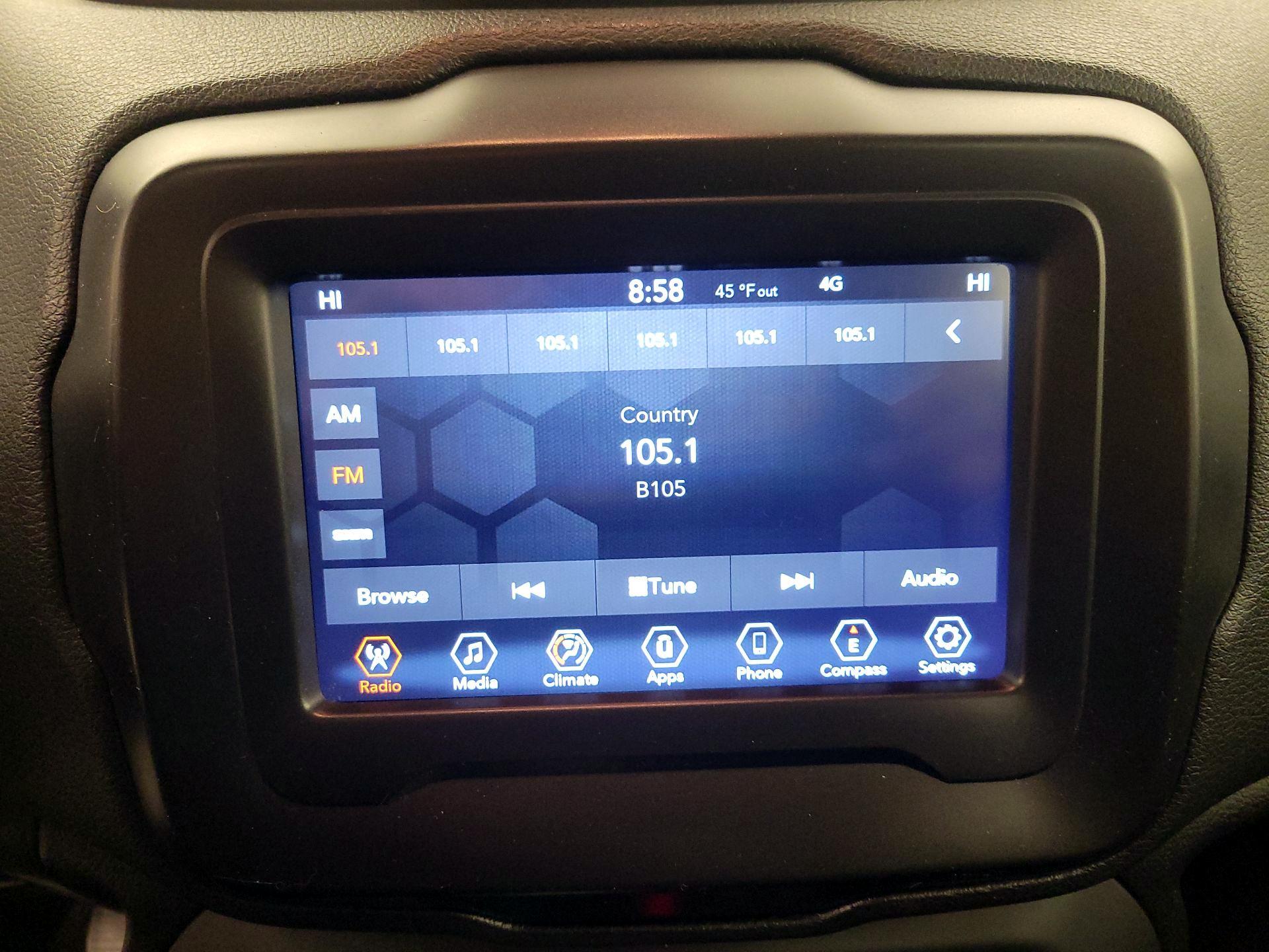 Thumbnail: 2021 Jeep Renegade - 15