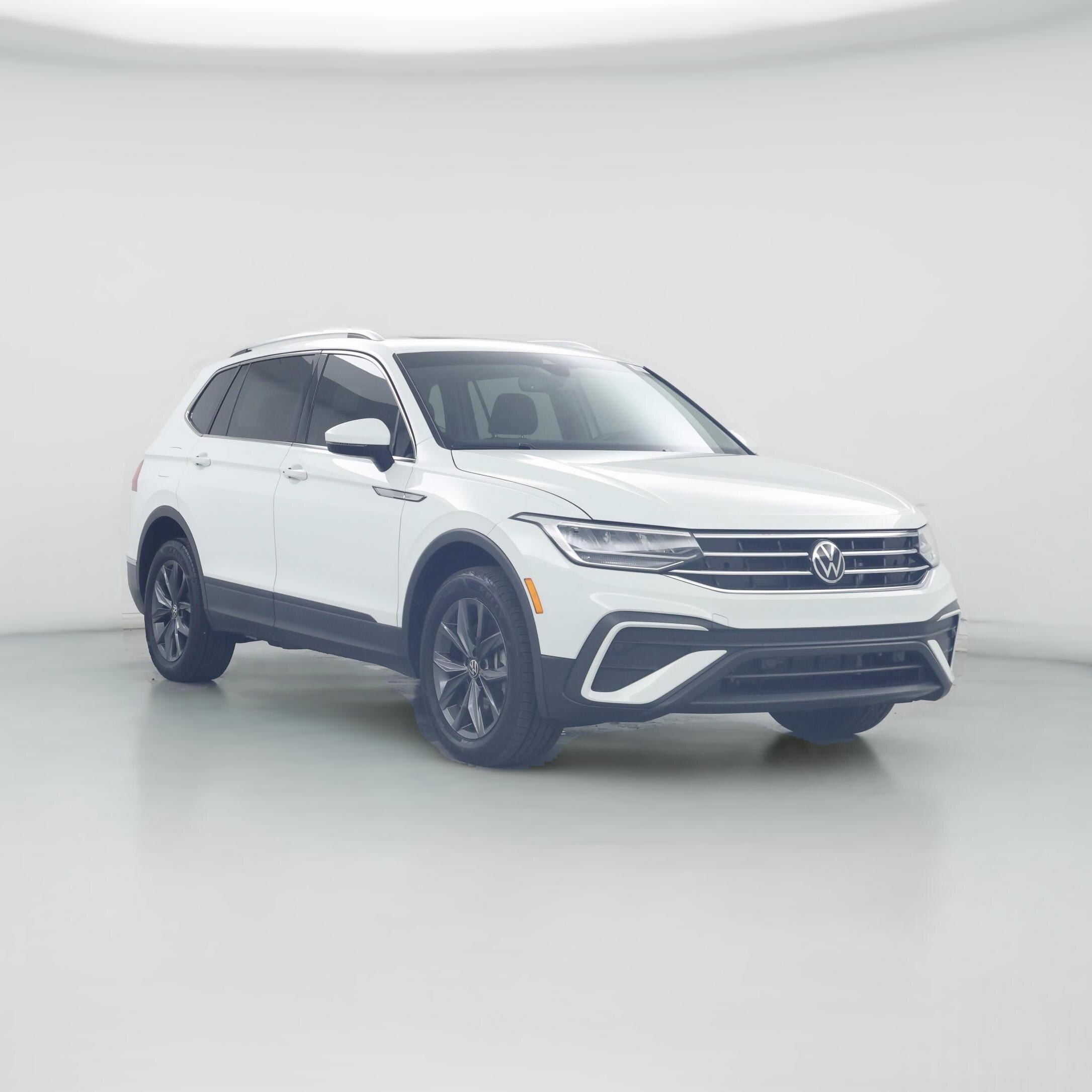 Thumbnail: 2022 Volkswagen Tiguan - 1