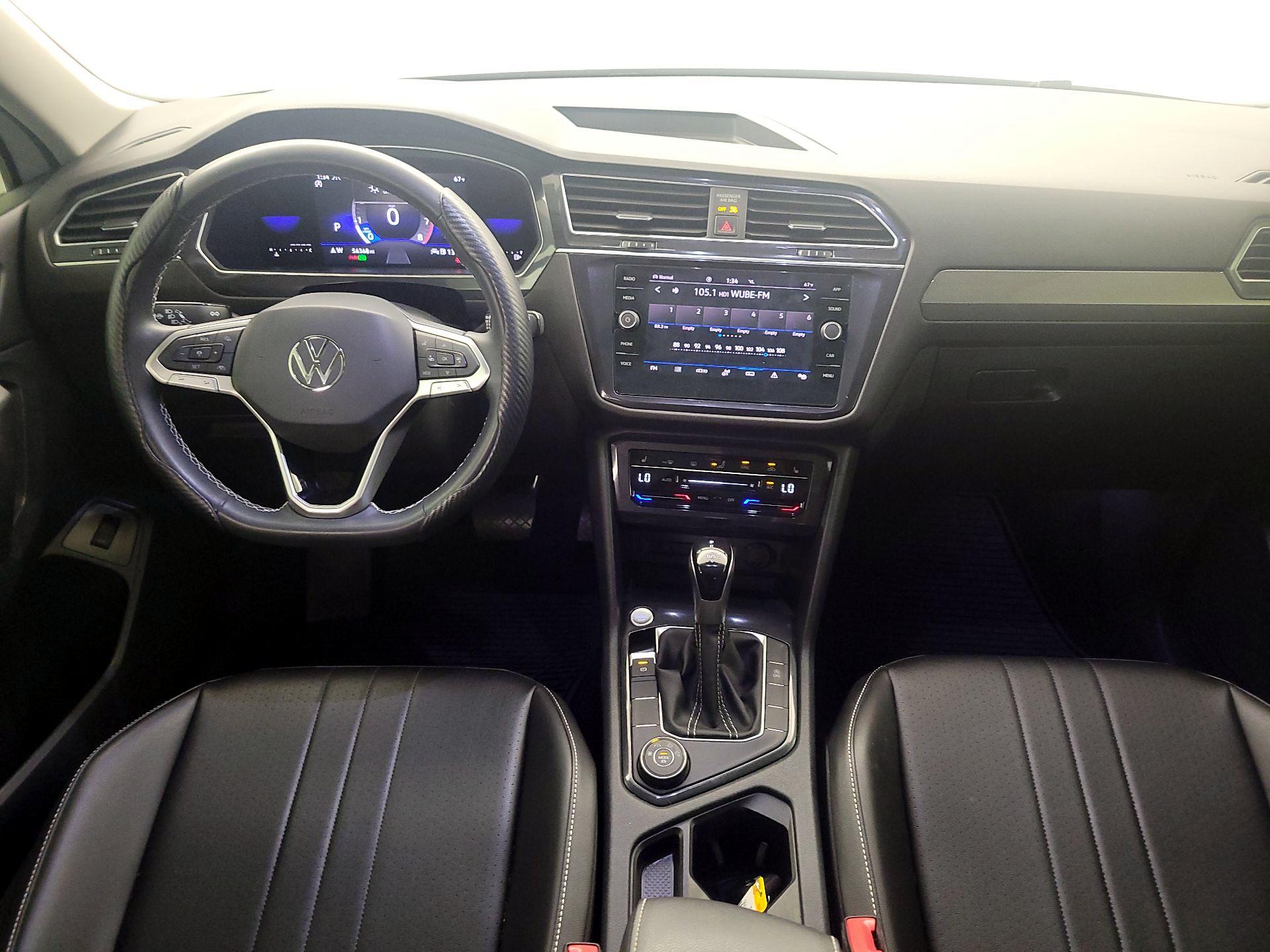 Thumbnail: 2022 Volkswagen Tiguan - 9