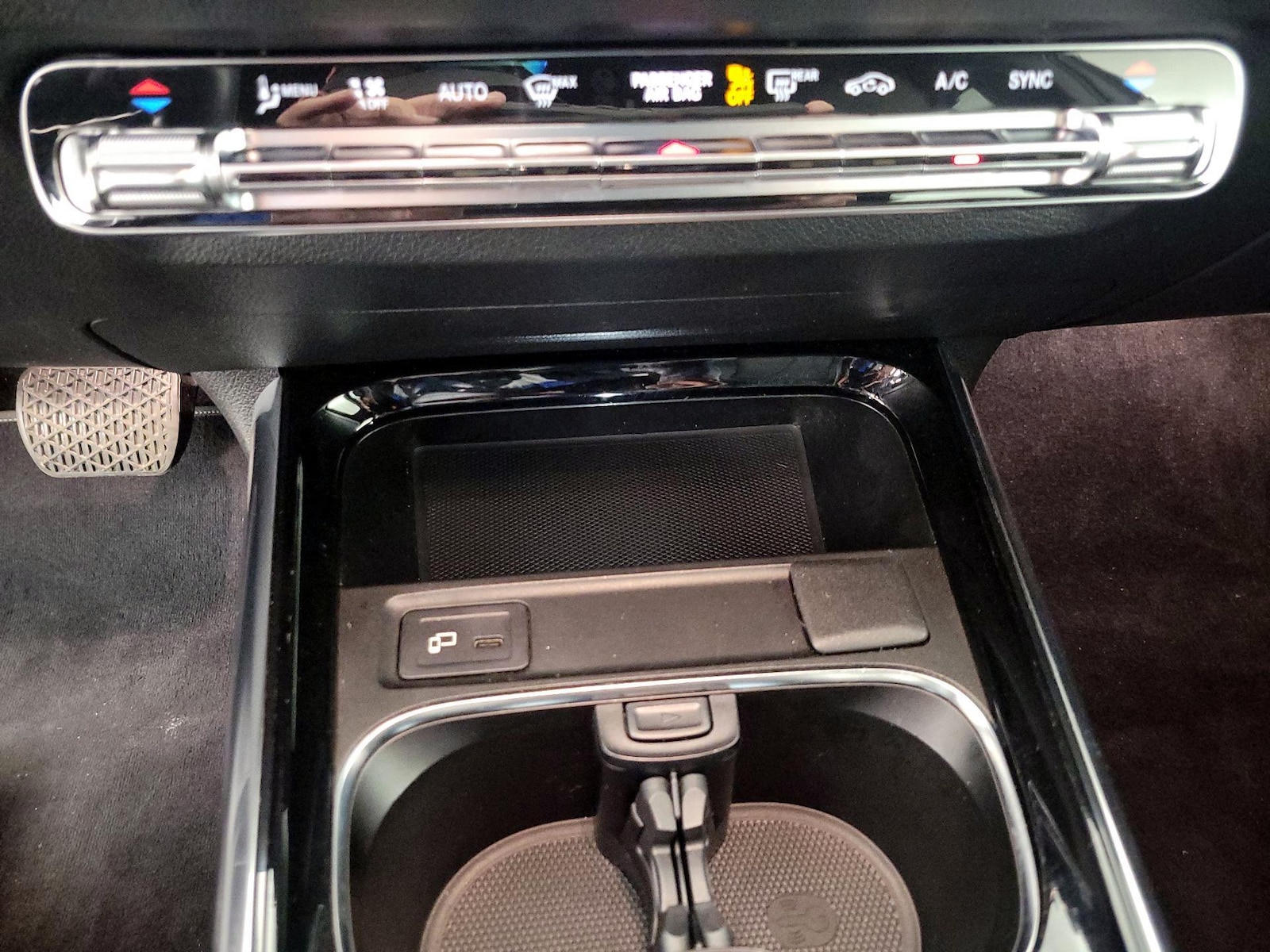 2021 Mercedes-Benz GLA GLA250 - Photo 18