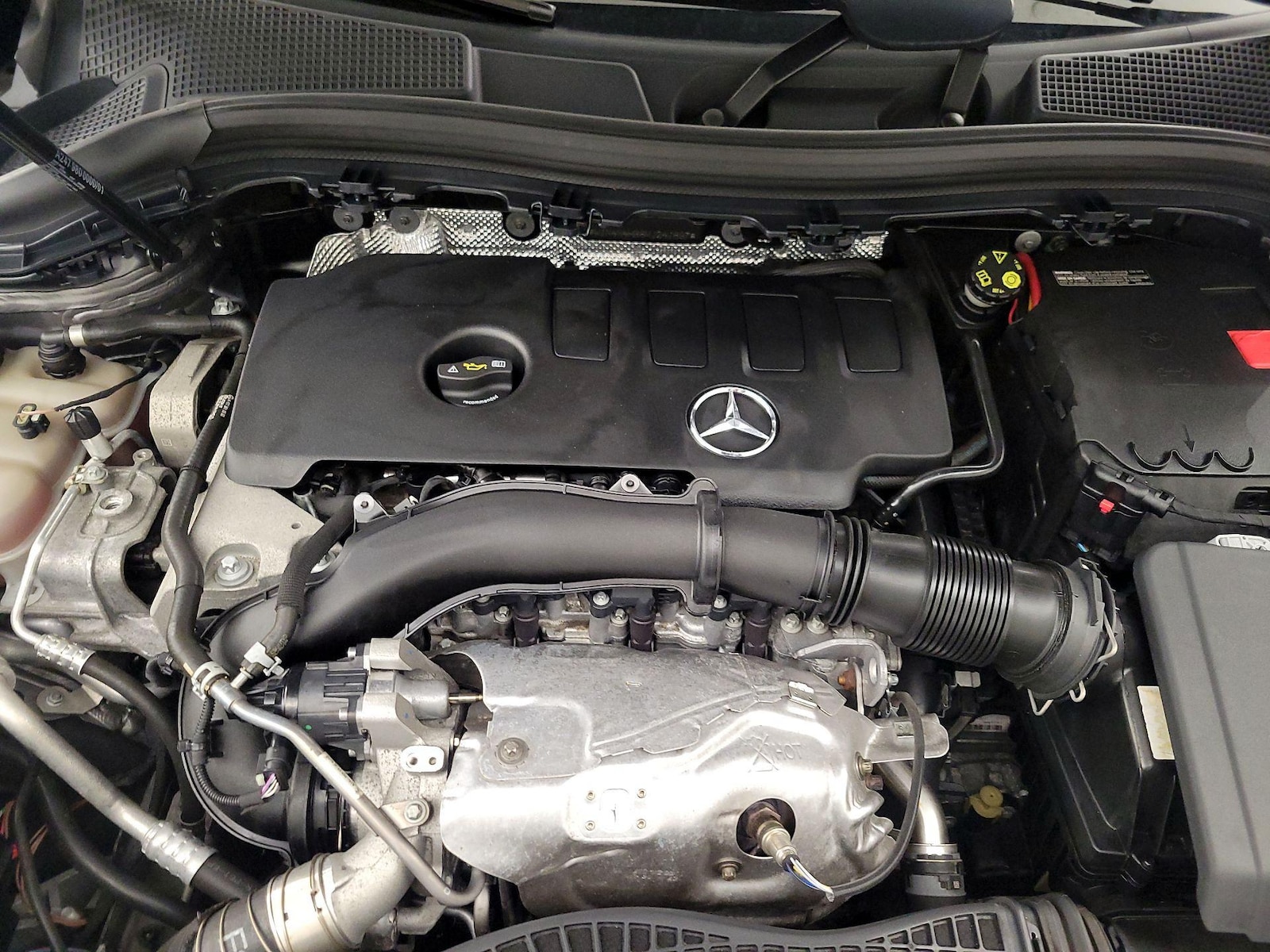 2021 Mercedes-Benz GLA GLA250 - Photo 24