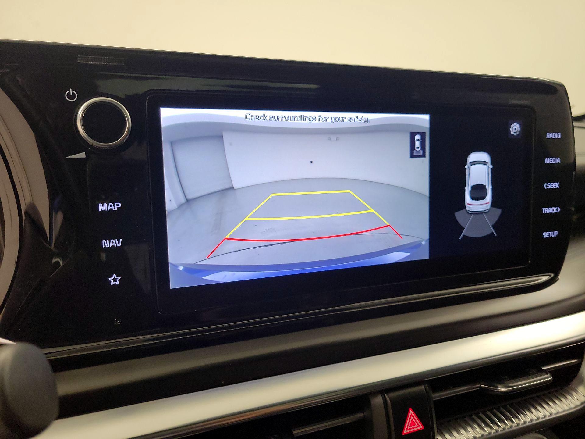 Thumbnail: 2021 Kia K5 - 15