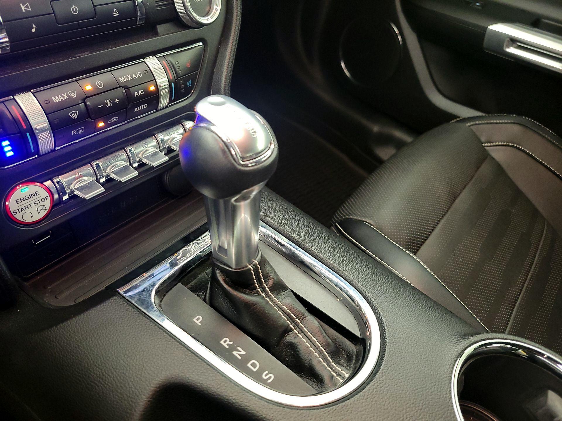 Thumbnail: 2015 Ford Mustang - 17