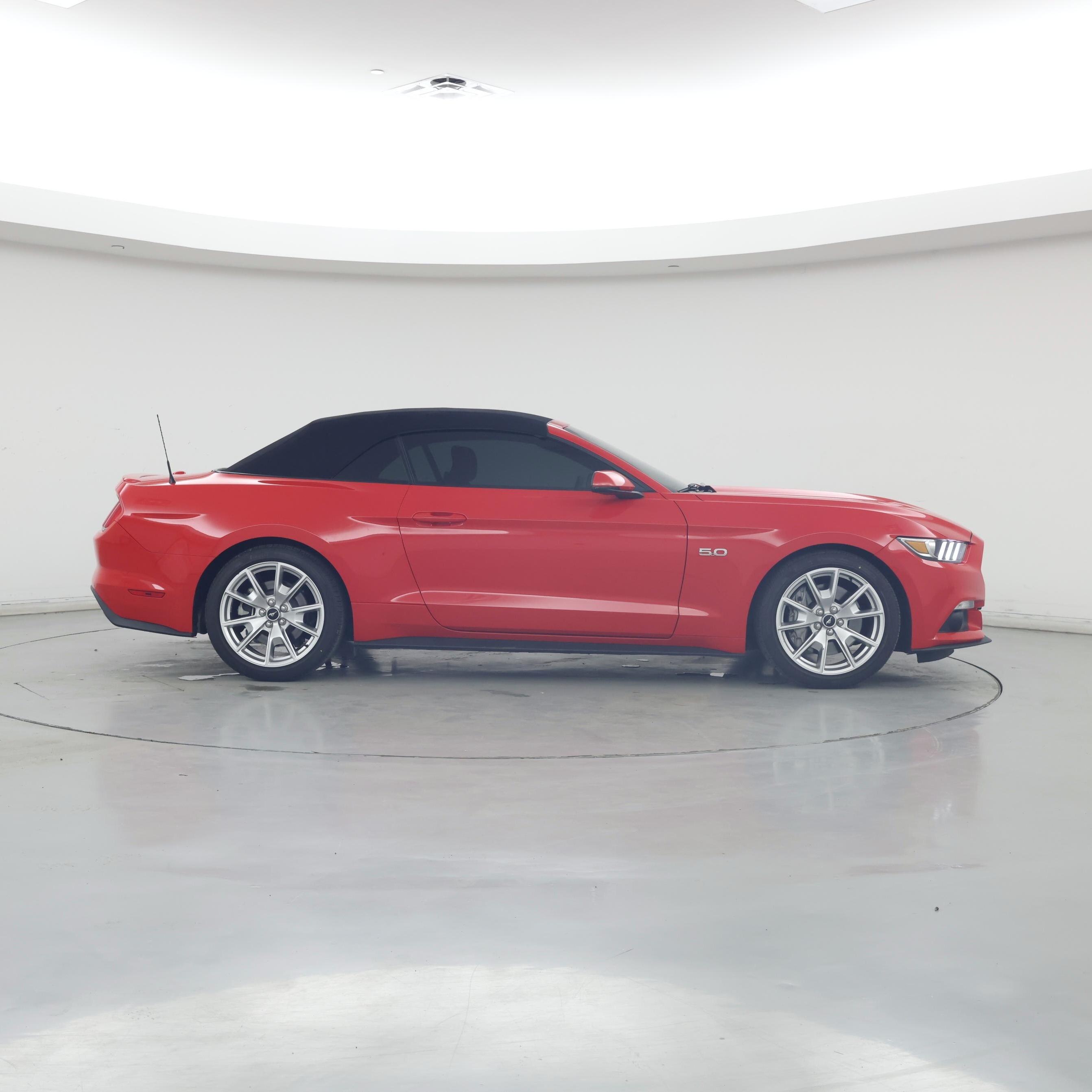 Thumbnail: 2015 Ford Mustang - 7