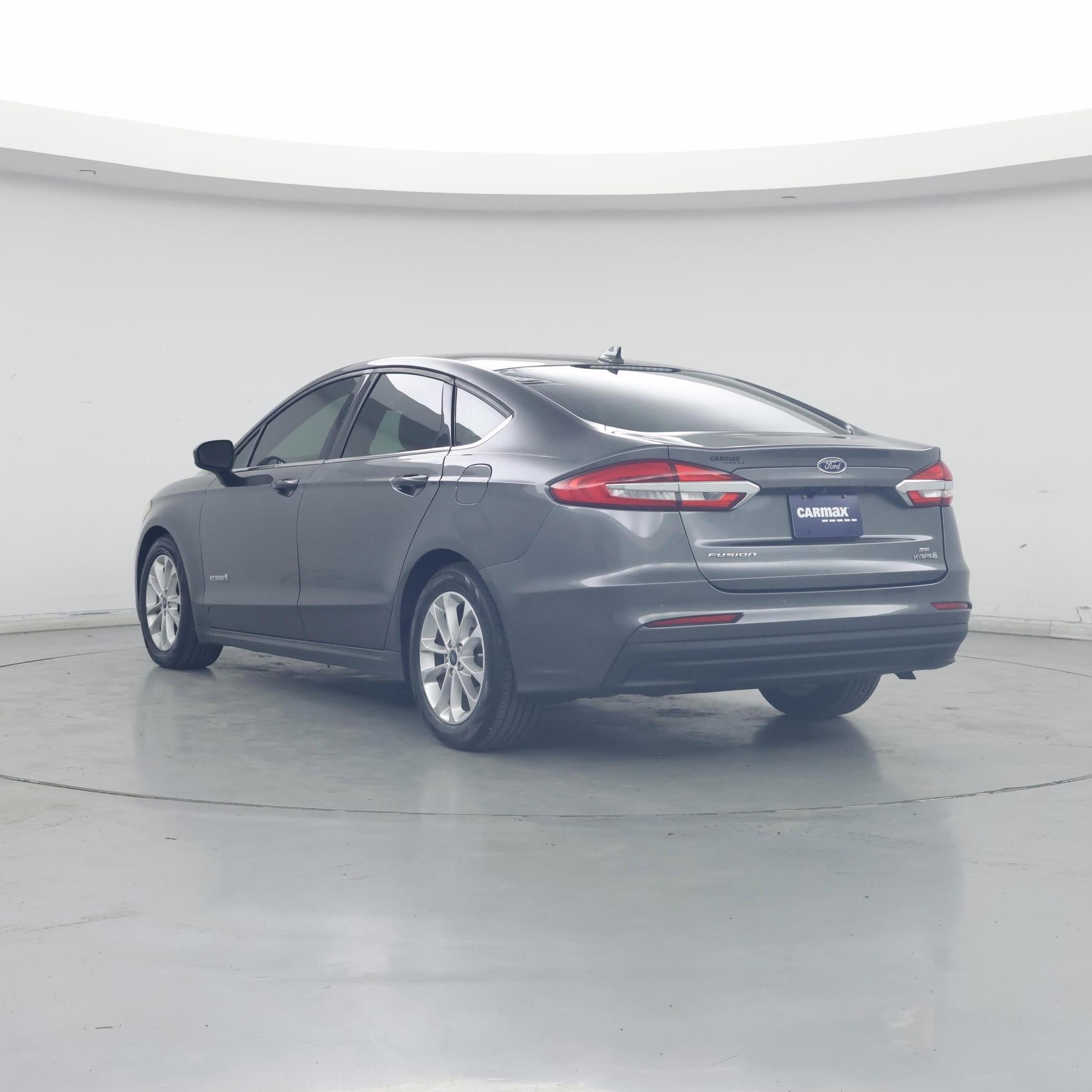 Thumbnail: 2019 Ford Fusion - 2